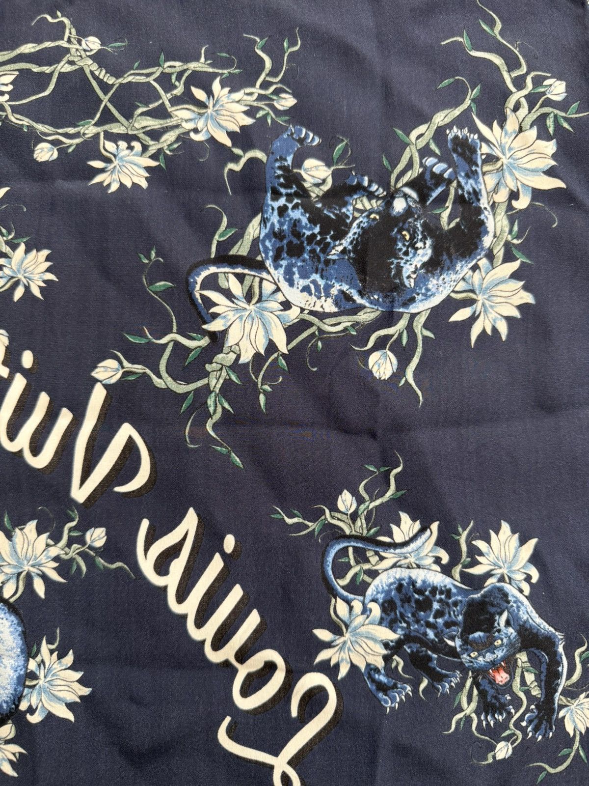 Louis Vuitton SS16 Silk Floral/Panther Scarf Size ONE SIZE - 4 Thumbnail