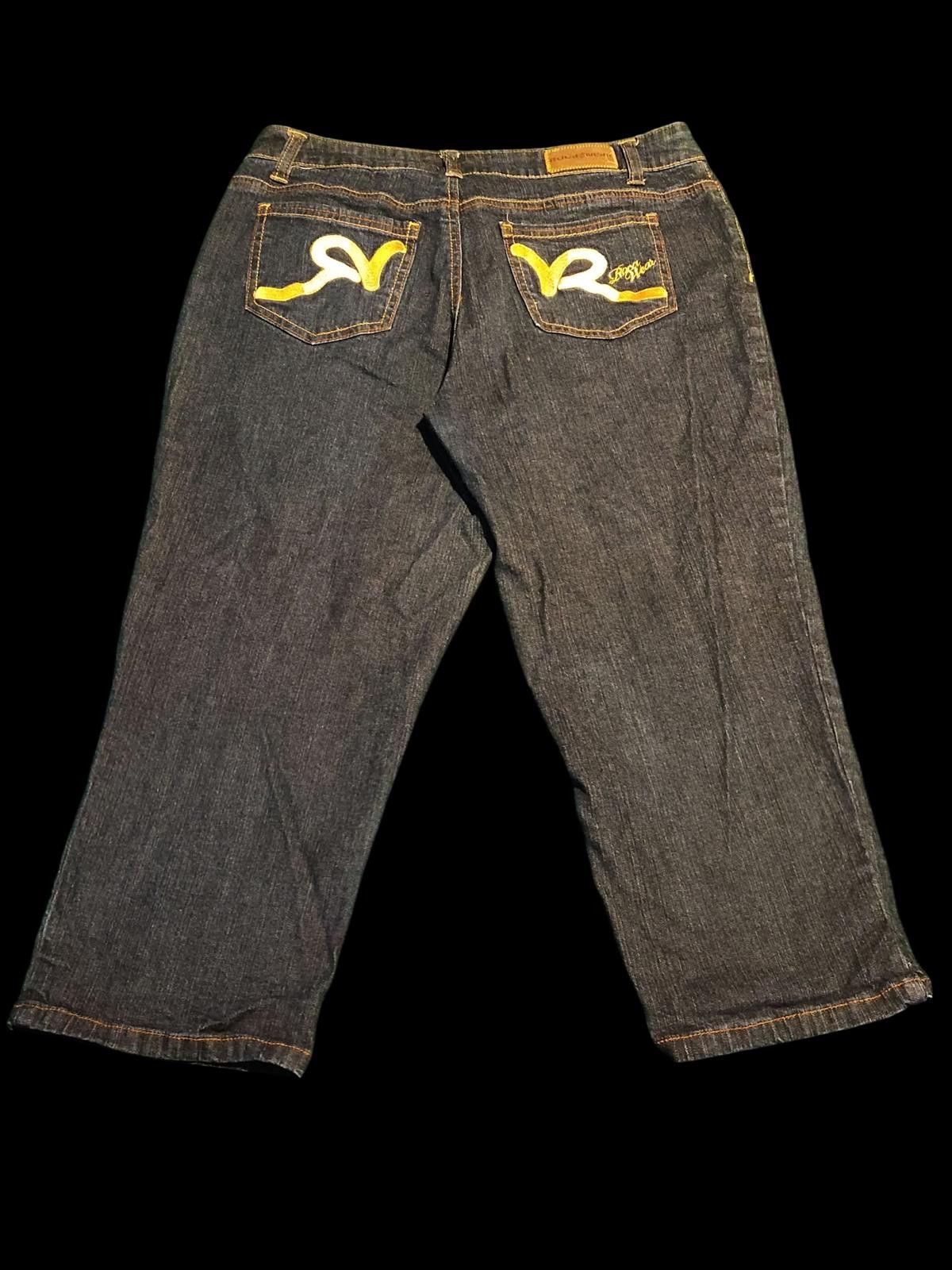 Rocawear Rocawear Women's Denim Capri Pants Size 14 Size 36" / US 14 / IT 50 - 4 Thumbnail