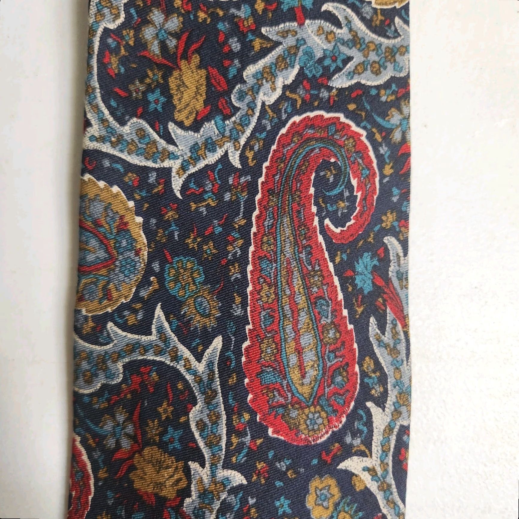 Geoffrey Beene Geoffrey Beene Navy Multicolor Paisley/Floral 100% Silk Tie Mens Tie Width 3 1/2" Length 57" Size ONE SIZE - 5 Thumbnail