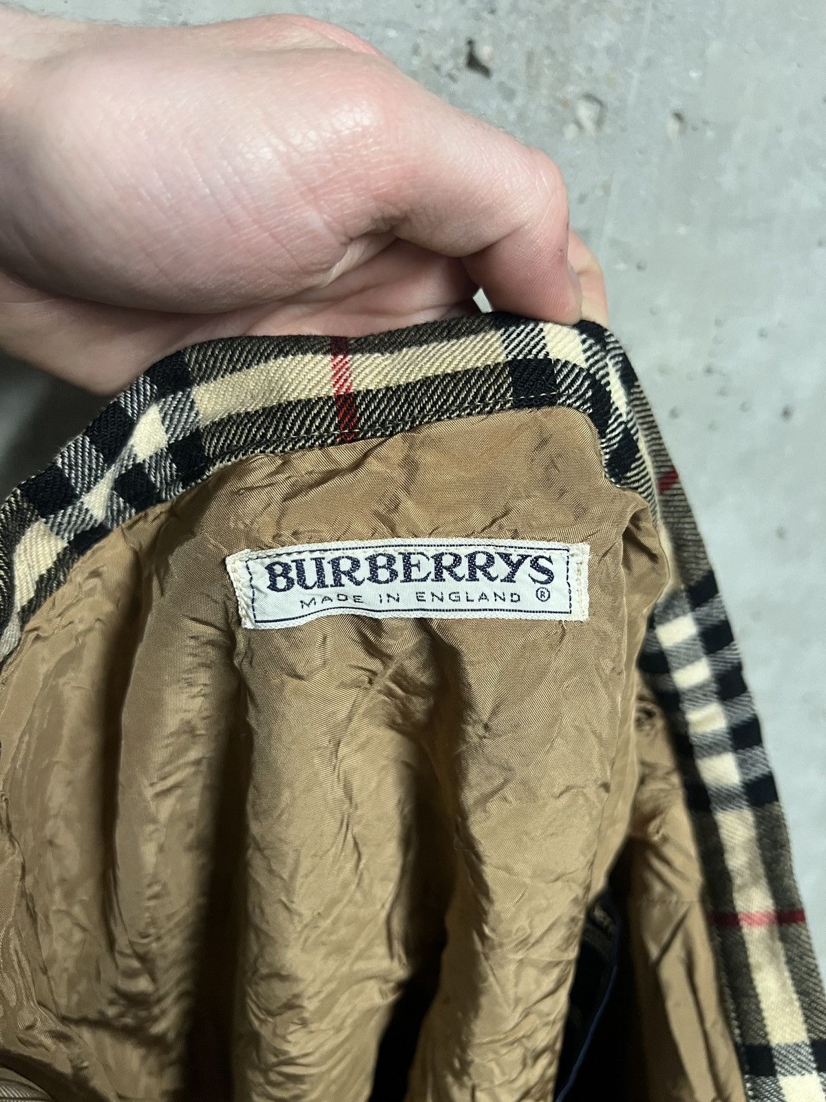 Burberry Vintage Burberrys Nova Check Skirt Wool. Long Beige Size 27" / US 4 / IT 40 - 6 Thumbnail