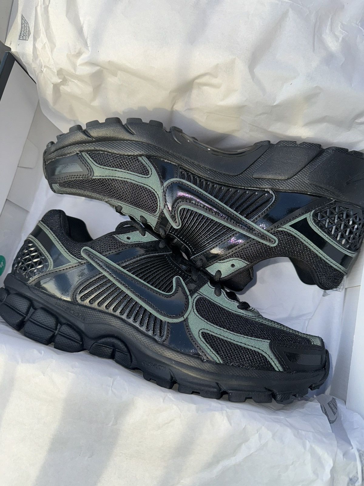 Nike Nike Zoom Vomero 5 x Dover Street Market 20th Anniversary Size US 9 / EU 42 - 1 Thumbnail