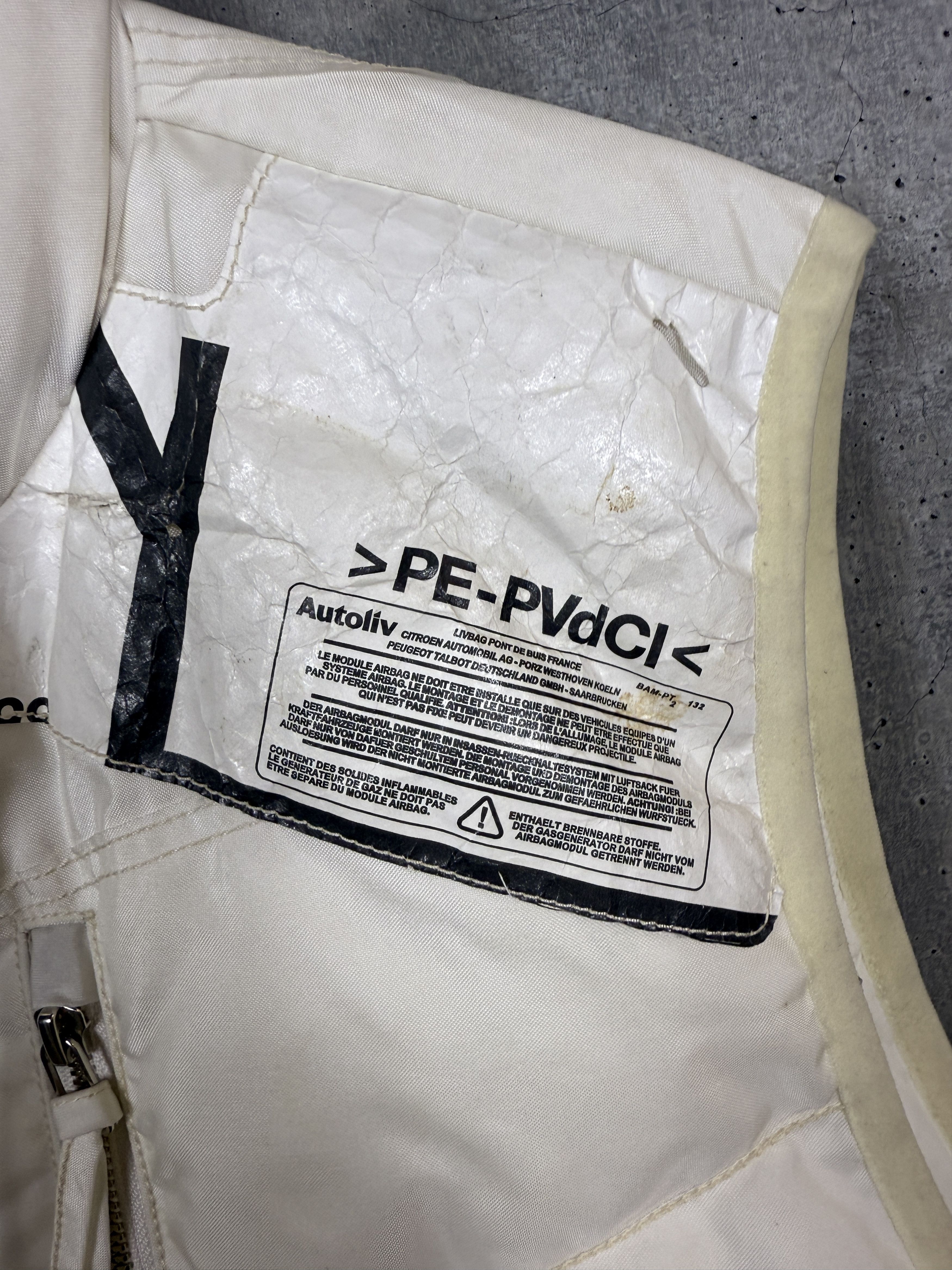 KANGHYUK $2125 Kanghyuk AW19 White Down Airbag Vest Size US L / EU 52-54 / 3 - 6 Thumbnail