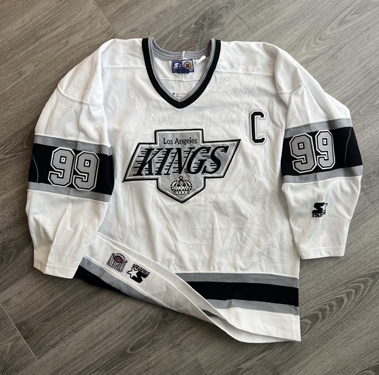 image of La King Gretzky Starter Hockey Jersey VTG in White, Men's (Size XL)