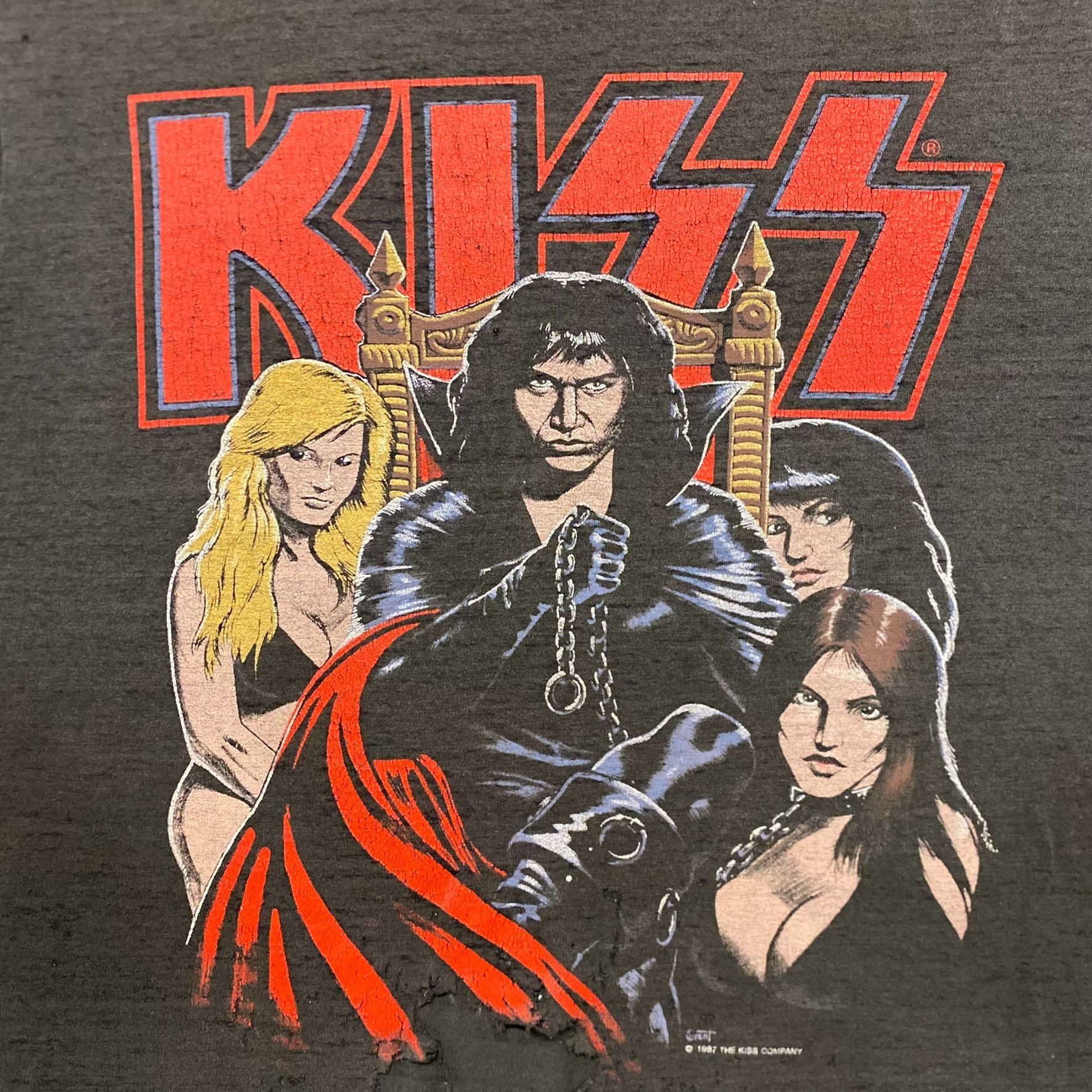 Band Tees Vintage 80s KISS Gene Simmons Dirty Job Metal Band T-Shirt Size US M / EU 48-50 / 2 - 3 Thumbnail