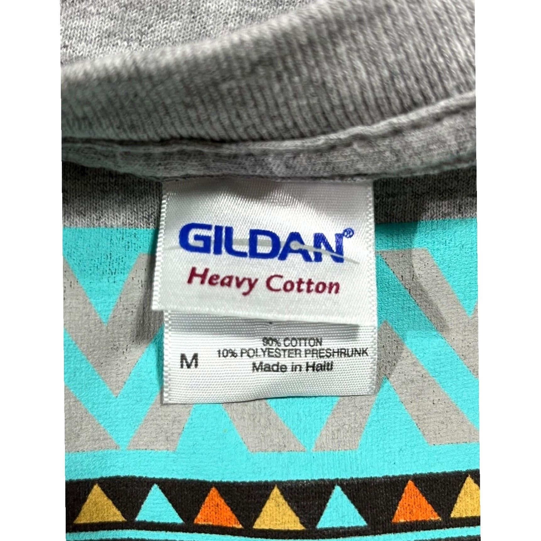 Gildan Marijuana Leaf Shirt Medium Men Gray Gildan Heavy Cotton Crew Neck Short Sleeve Tee Aztec Boho 90s Y2K Festival Retro Colorful Size US M / EU 48-50 / 2 - 4 Thumbnail