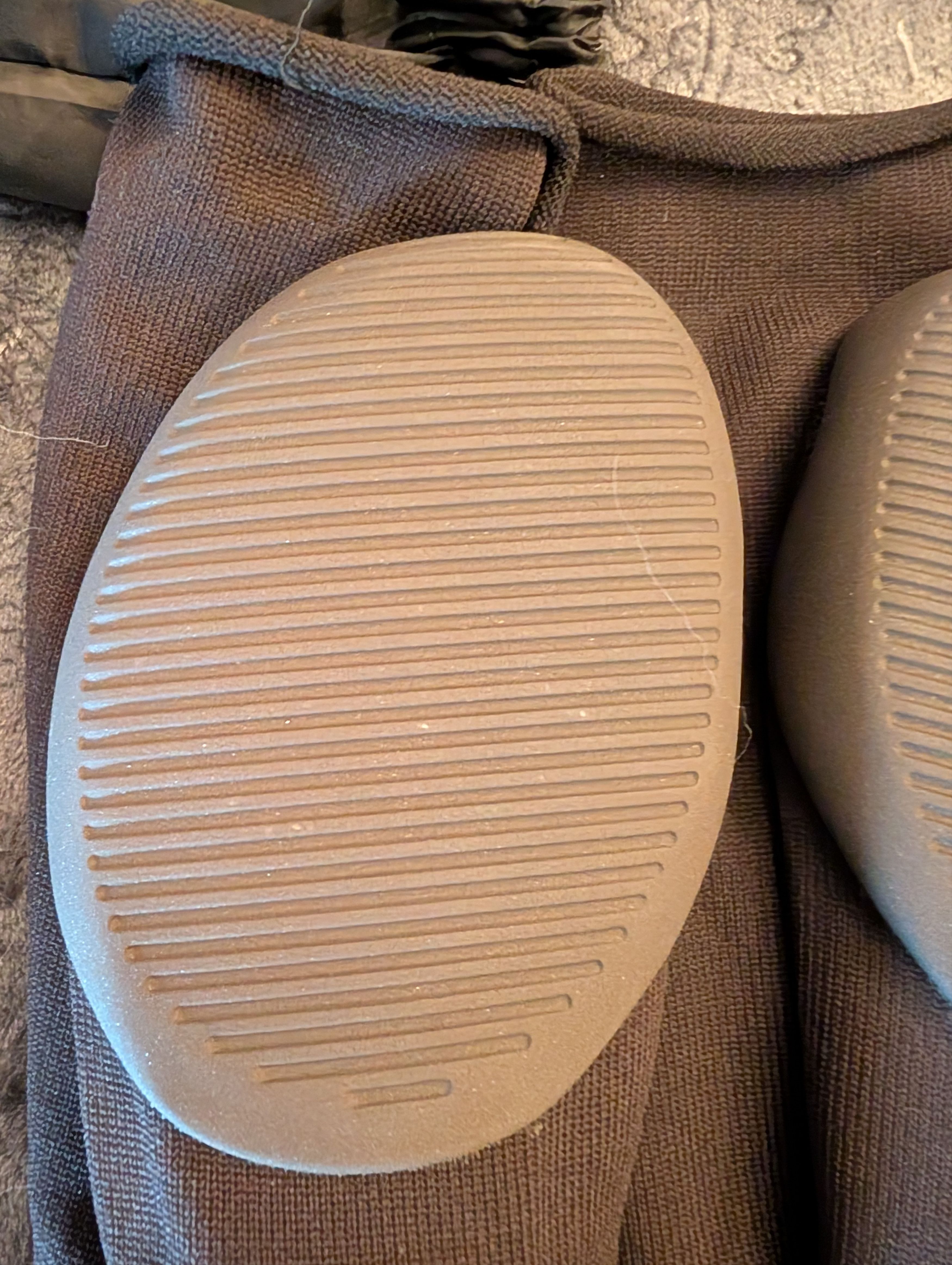 Yeezy YZY Pods - size 2 Size US 9 / EU 42 - 4 Thumbnail