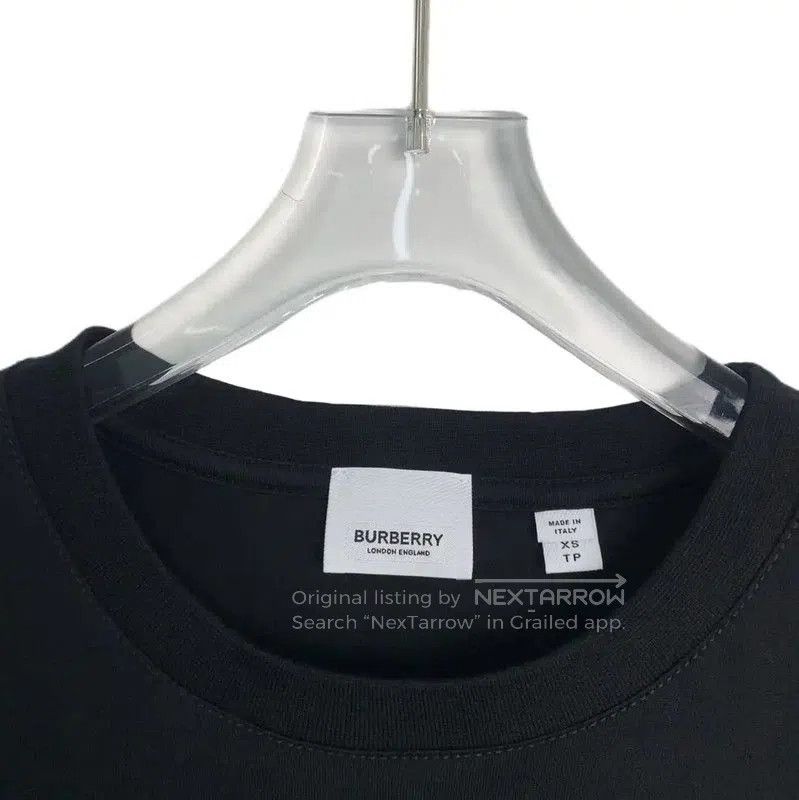 Burberry Burberry Black Cotton Women's T-Shirt. Size XS / US 0-2 / IT 36-38 - 3 Thumbnail