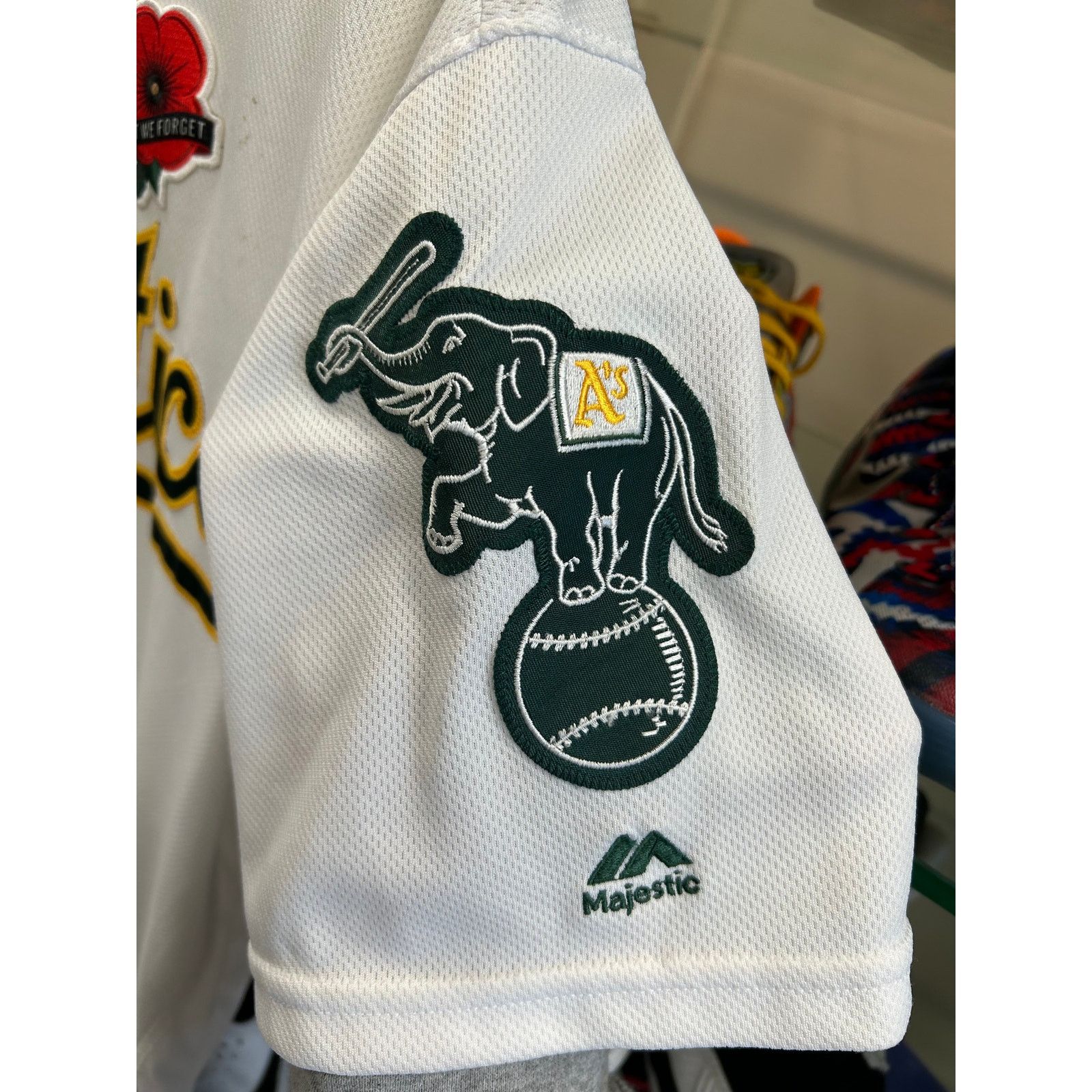 Majestic Majestic Oakland Athletics Authentic On-Field Jersey 44 M Size US M / EU 48-50 / 2 - 4 Thumbnail