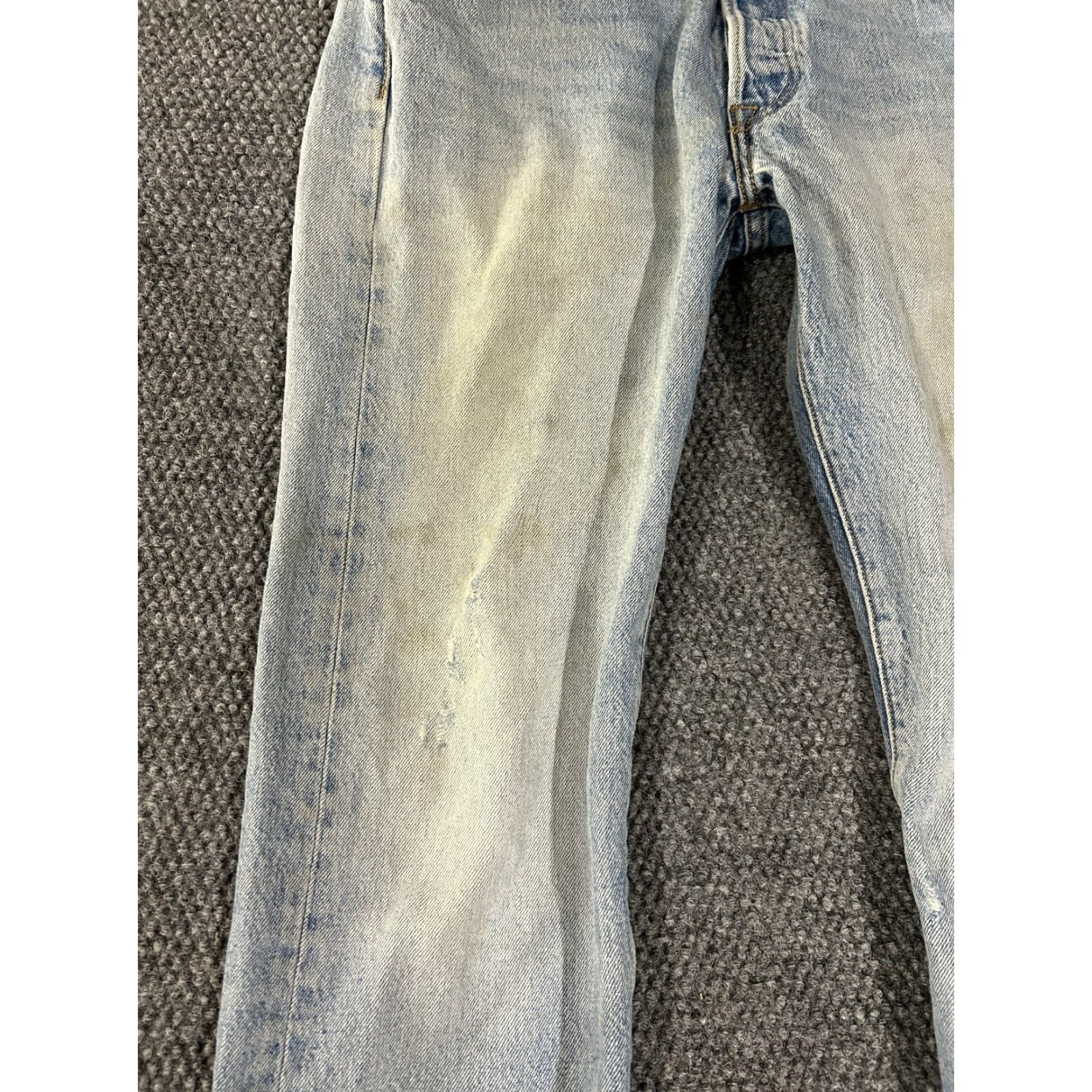 Levi's Levi's 501 Jeans Mens 34x32 Blue Button Fly Med Wash Denim Pants Regular Fit Straight Pockets 5-Pocket Design Size US 34 / EU 50 - 3 Thumbnail