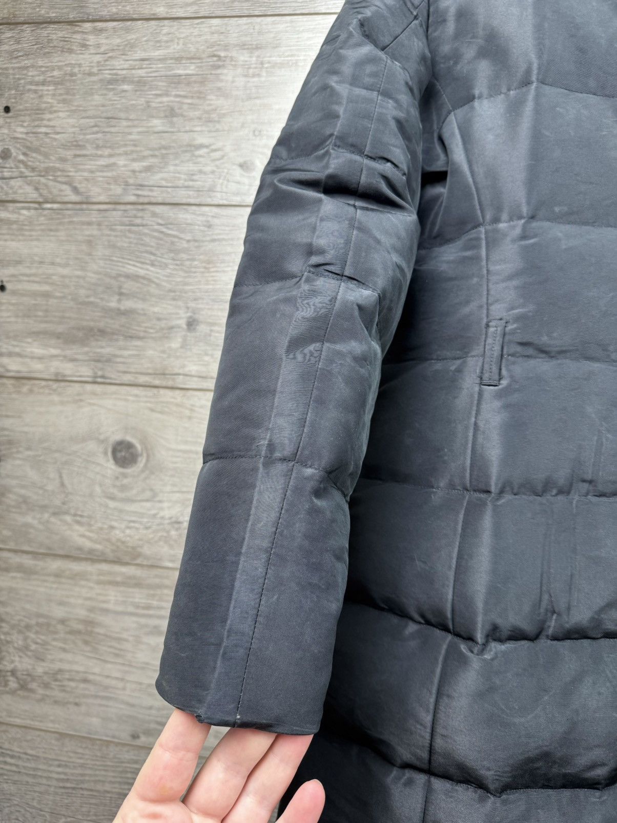 Prada Prada Luxury Puffer down jacket with mink collar Size M / US 6-8 / IT 42-44 - 17 Thumbnail