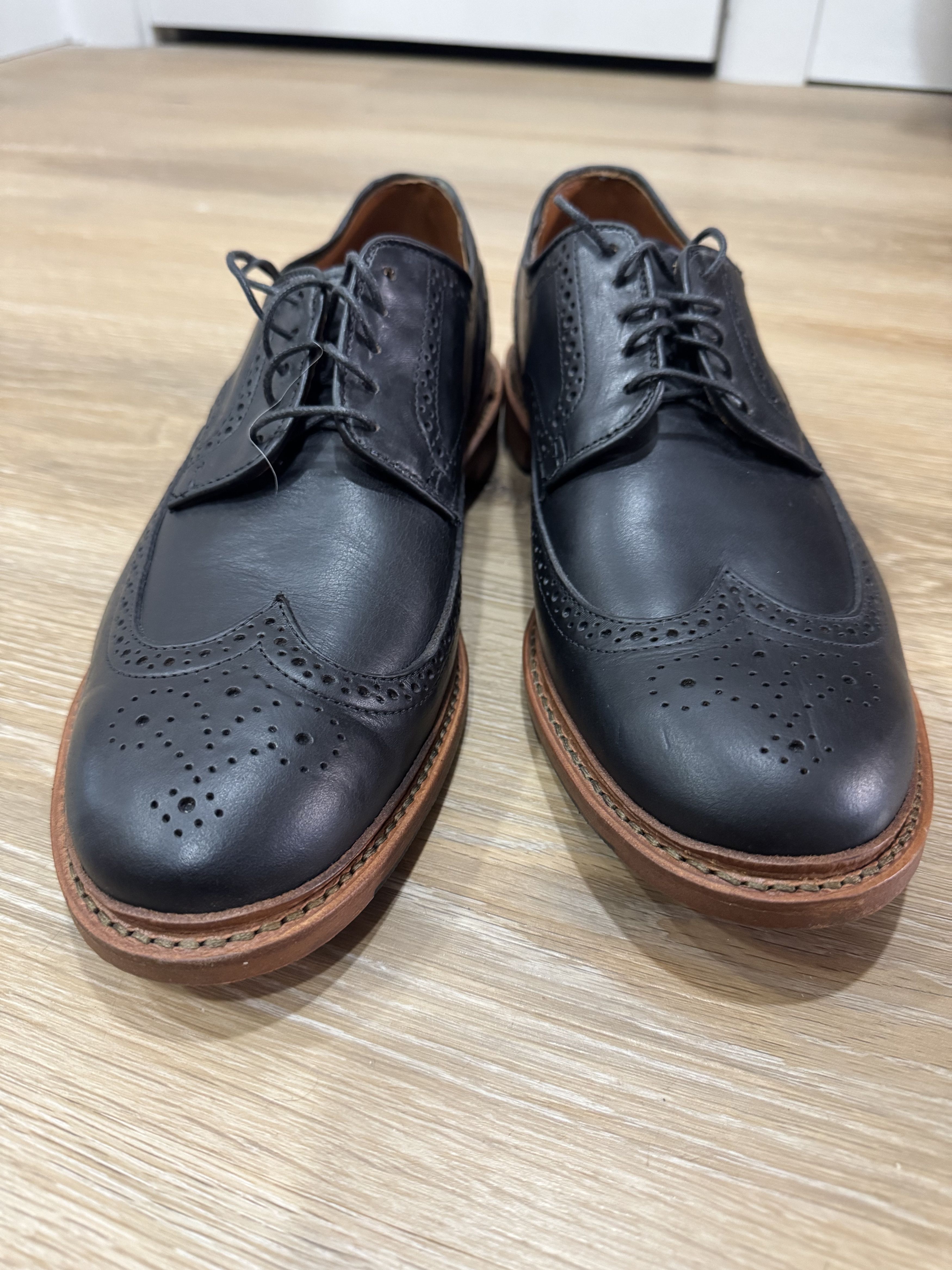Allen Edmonds Allen Edmonds Alumnus Size US 10.5 / EU 43-44 - 1 Thumbnail