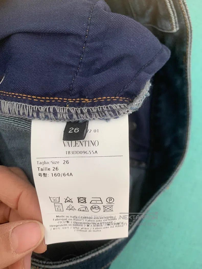 Valentino Valentino Denim shorts Size 26" / US 2 / IT 38 - 5 Thumbnail
