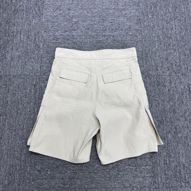 Givenchy Givenchy Size46 Solid Color Shorts Size US 30 / EU 46 - 4 Thumbnail