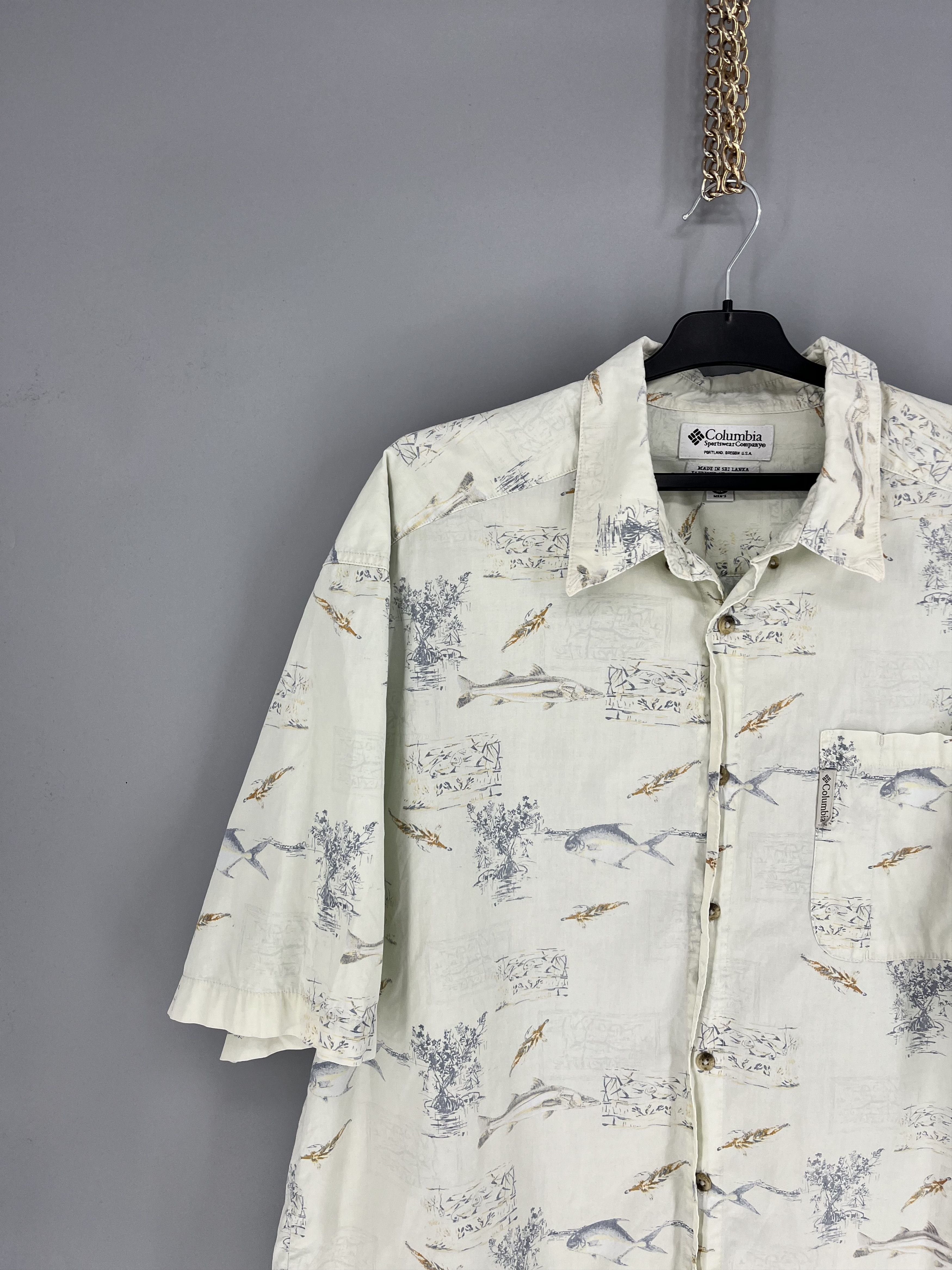 Columbia Vintage Columbia Fish Overprint Beach Hawaiian Shirt XLarge Size US XL / EU 56 / 4 - 4 Thumbnail