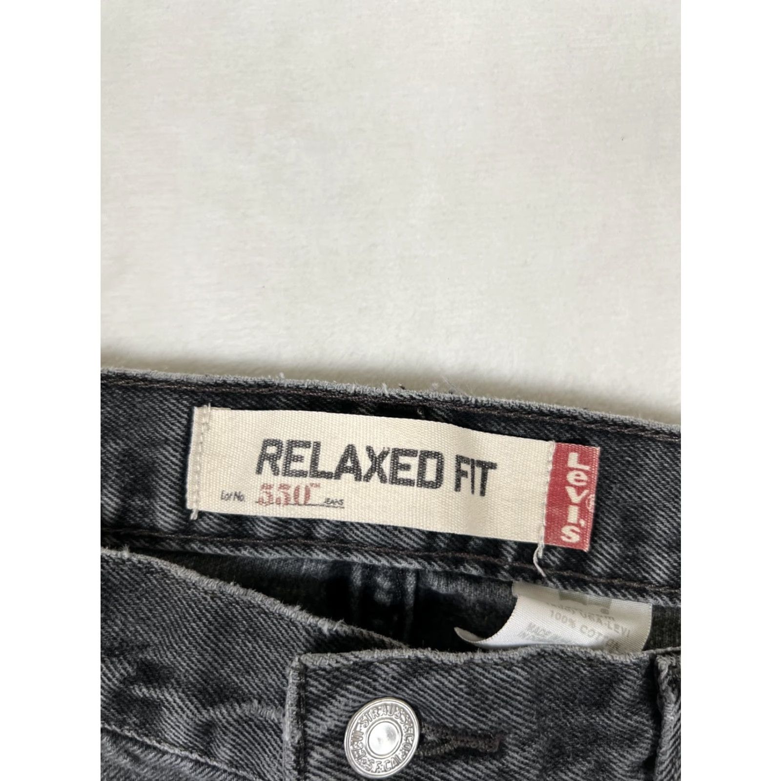 Levi's VINTAGE Levi’s 550 Jeans Black Denim 32x32 Relaxed Fit Mid Rise 5-Pocket Grunge 90s USA Jeans Mens Size US 32 / EU 48 - 4 Thumbnail