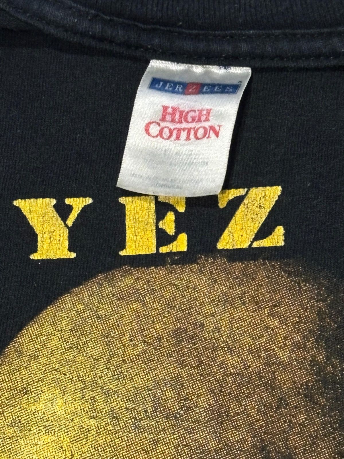 Rap Tees Vintage Tupac All Eyez On Me ‘R U Still Down’ Rap Tee Size US L / EU 52-54 / 3 - 6 Thumbnail