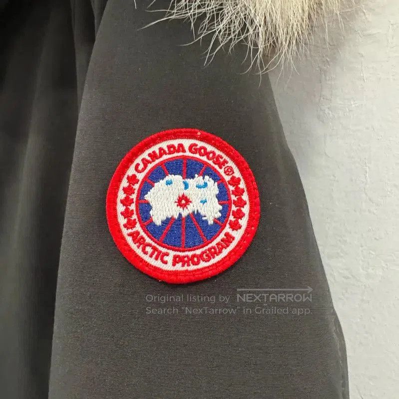 Thom Browne Thom Browne Men's Black Down Coat . Size US XS / EU 42 / 0 - 5 Thumbnail
