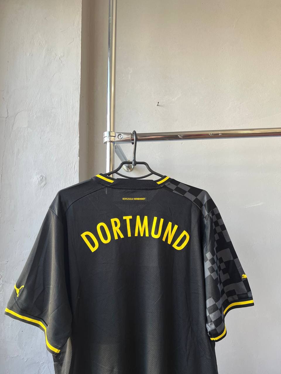 Puma 2022/23 BORUSSIA DORTMUND AWAY SOCCER JERSEY FOOTBALL SHIRT Size US XXL / EU 58 / 5 - 11 Thumbnail