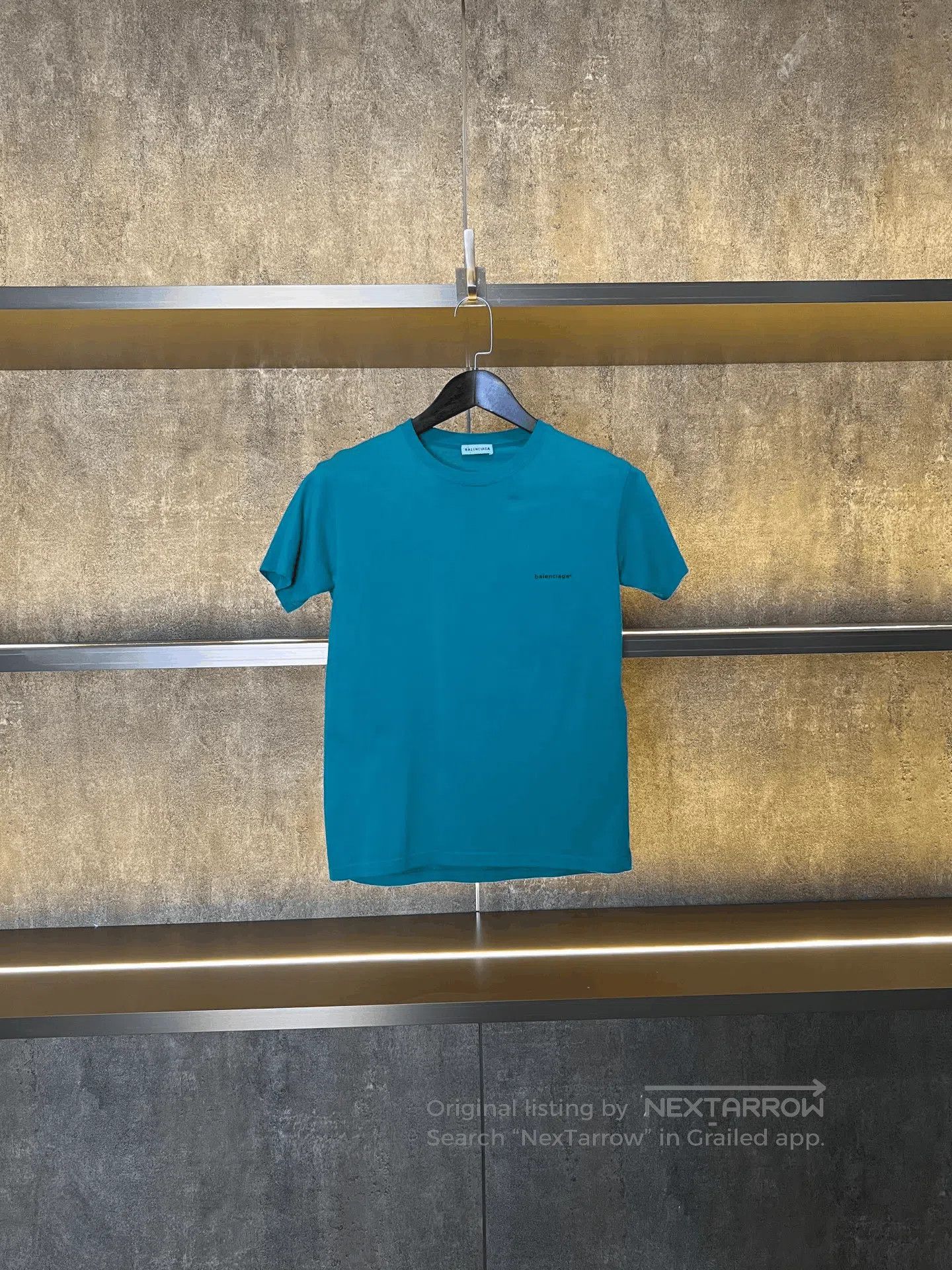 Balenciaga Balenciaga Slim Small Logo Short Sleeve. Size US S / EU 44-46 / 1 - 1 Thumbnail