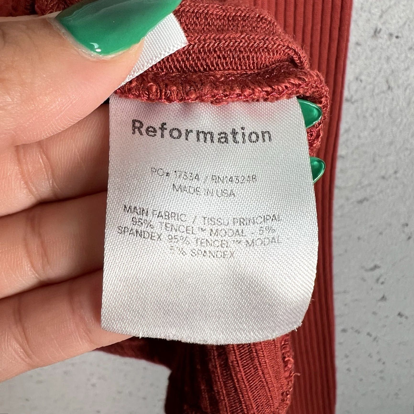 Reformation VINTAGE Reformation Shirt Womens Small Red Ribbed Wide Neck Long Sleeve Size S / US 4 / IT 40 - 6 Thumbnail