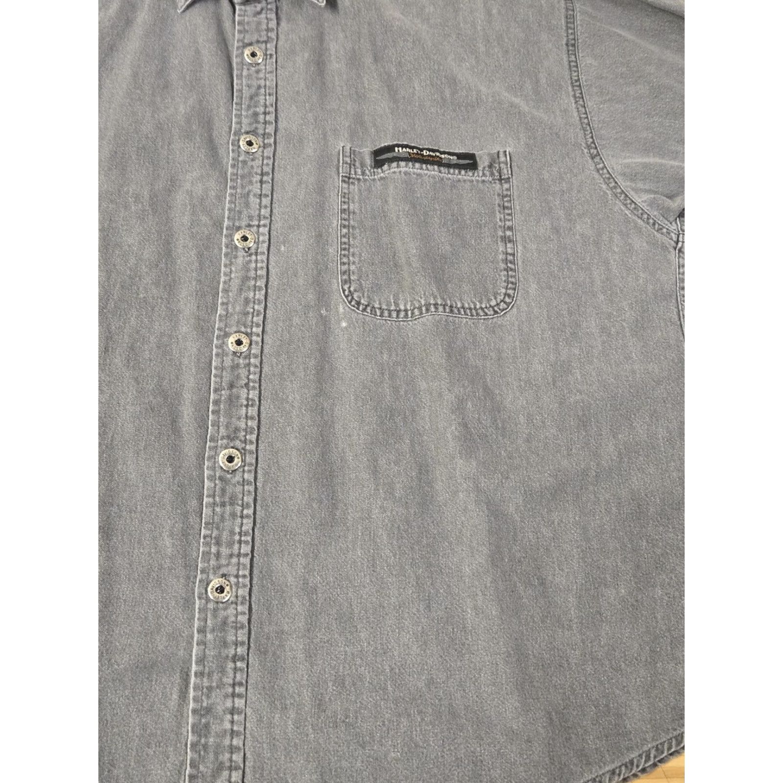Harley Davidson Harley-Davidson Shirt Mens 2XL Denim Short Sleeve Button Up Biker Blues Pocket Size US XXL / EU 58 / 5 - 2 Thumbnail