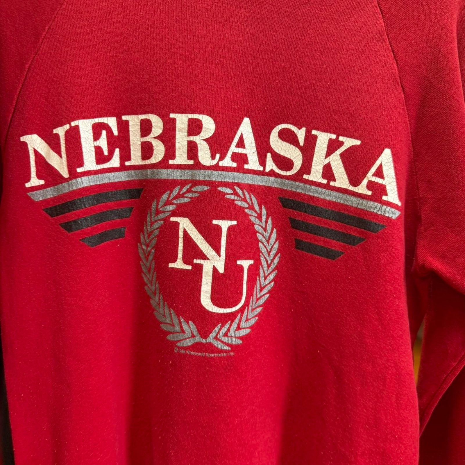 Vintage Vintage 90s Nebraska Huskers Crewneck Size US M / EU 48-50 / 2 - 6 Thumbnail