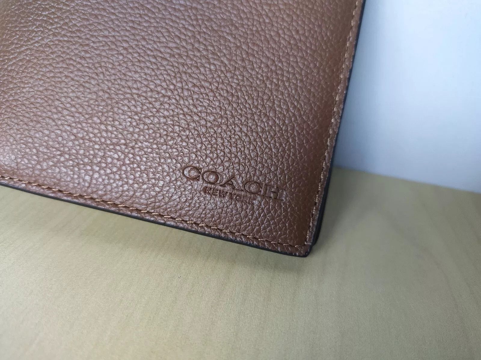 Coach Coach 3 - IN - 1 Leather Wallet T 0520 Size ONE SIZE - 3 Thumbnail