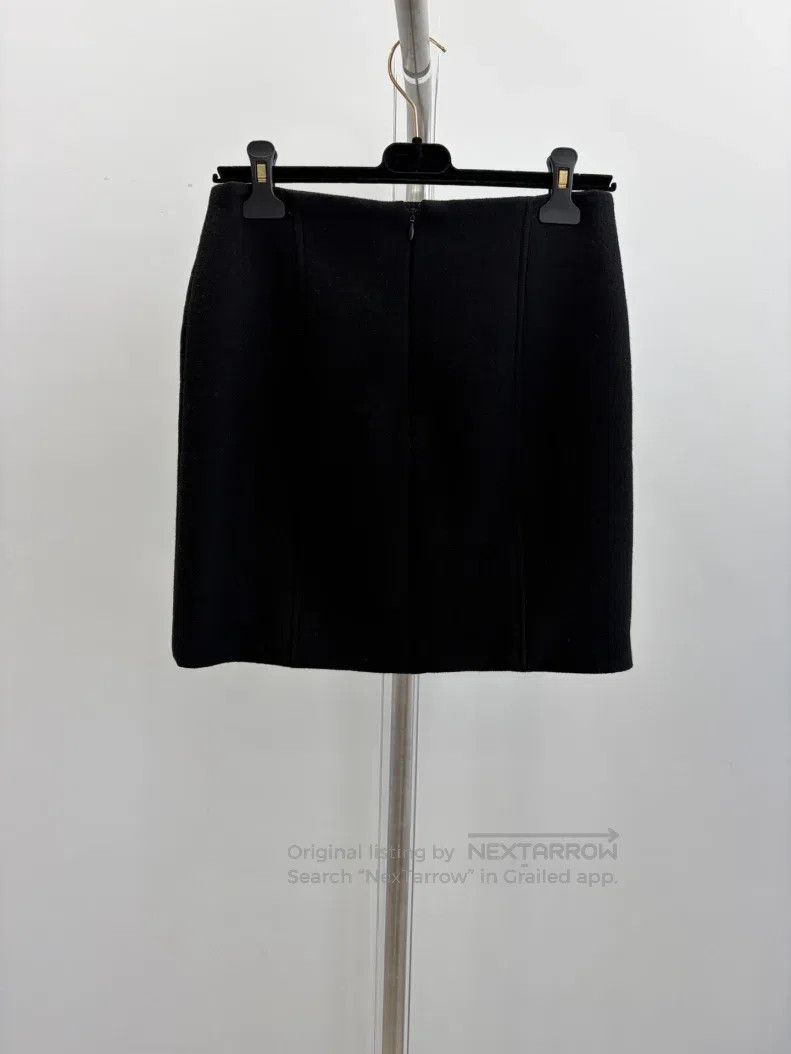 Chanel Chanel Black tweed skirt Size 24" / US 00 / IT 34 - 2 Thumbnail