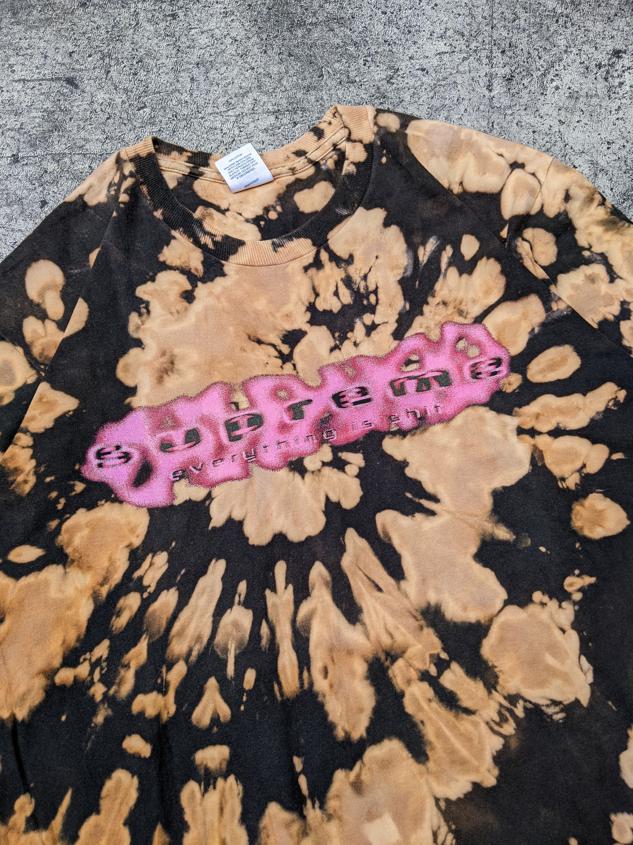 Supreme Everything is Shit Hand Made Bleach Tie Dye Size US L / EU 52-54 / 3 - 4 Thumbnail