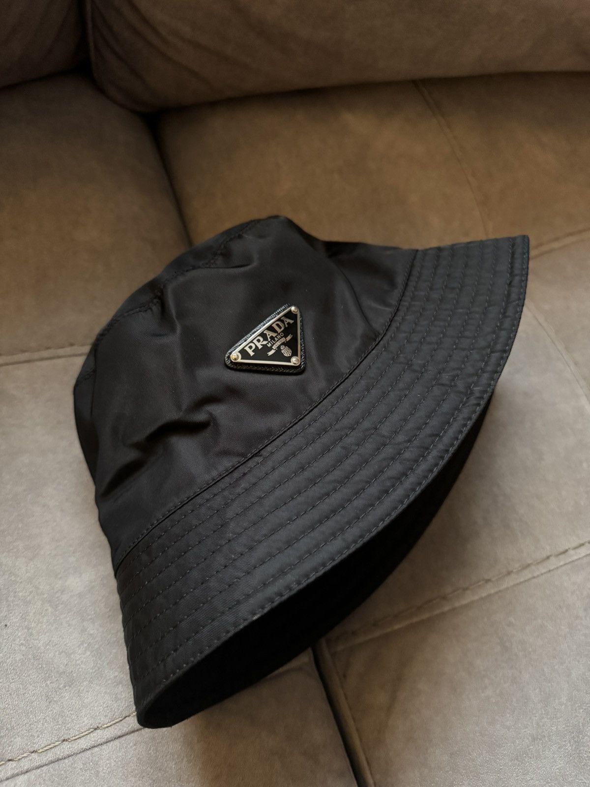 Prada PRADA bucket hat marked size M see ALL PHOTOS AND MEASURES Size ONE SIZE - 1 Thumbnail