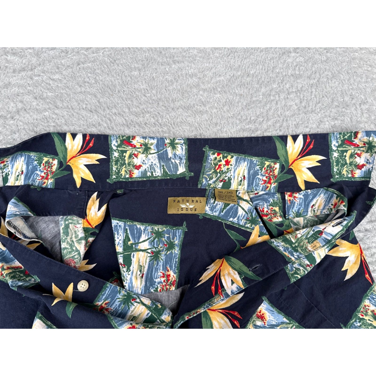Vintage Natural Issue Shirt Men 3XL Floral Hawaiian Blue Cotton Button-Up Resort Luau Aloha Hawaiian Shirt Mens Size US XXL / EU 58 / 5 - 2 Thumbnail
