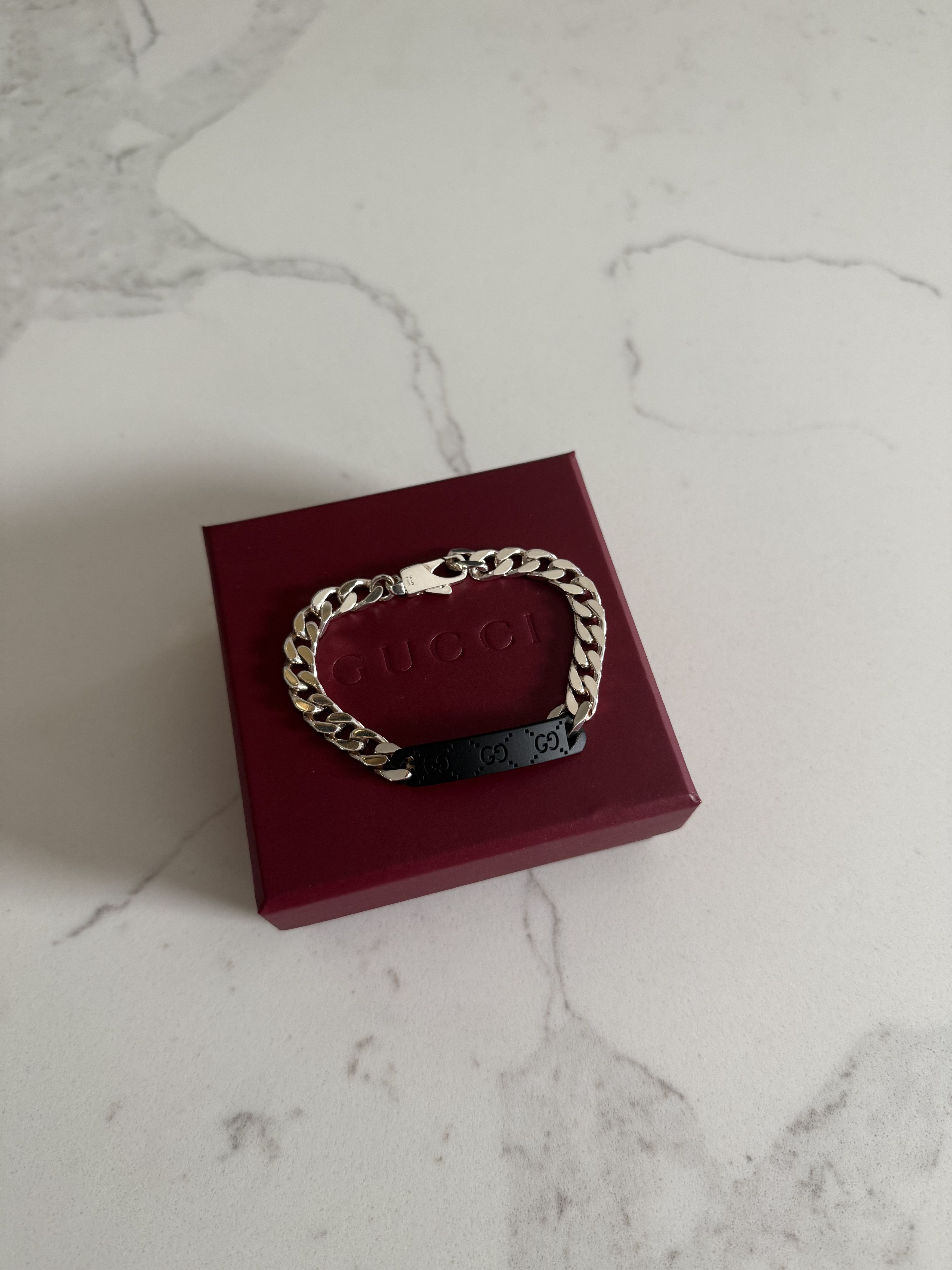 💎 Gucci GG Black & Silver Bracelet – Size 17 – BNWT