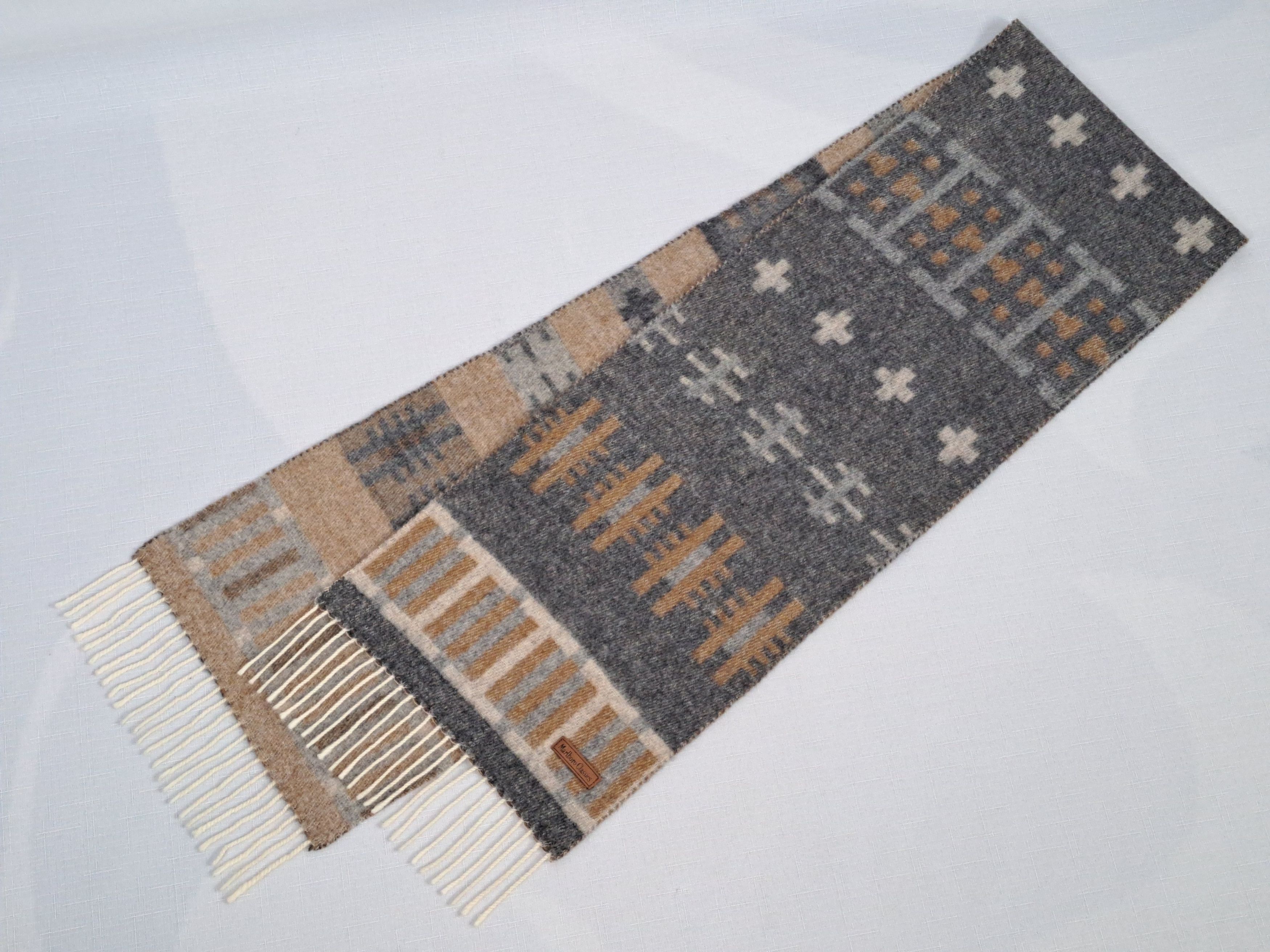 Marlboro Classics Marlboro Classics vintage fringe wool blend scarf. Size ONE SIZE - 2 Thumbnail
