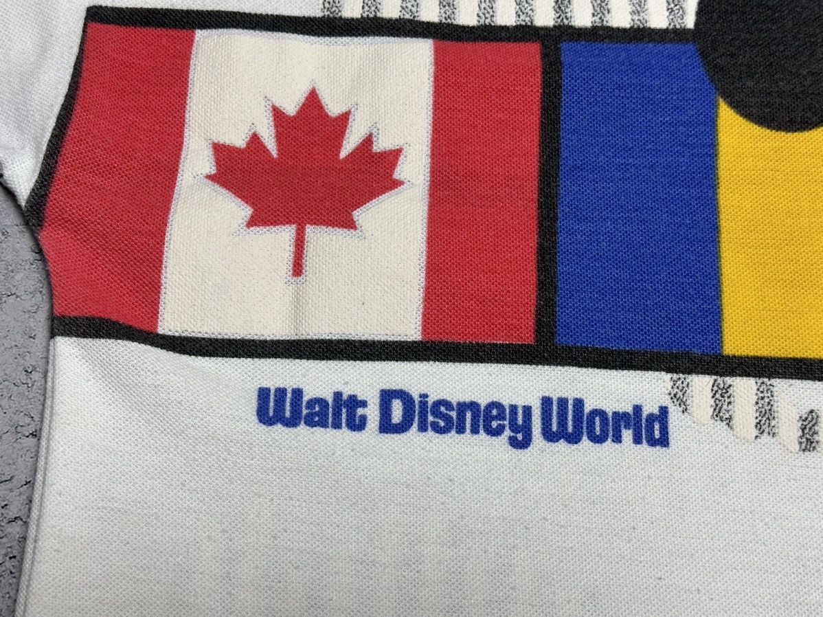 Disney Vintage 1982 Mickey Mouse Walt Disney World Epcot Flag Tee Size US M / EU 48-50 / 2 - 9 Thumbnail
