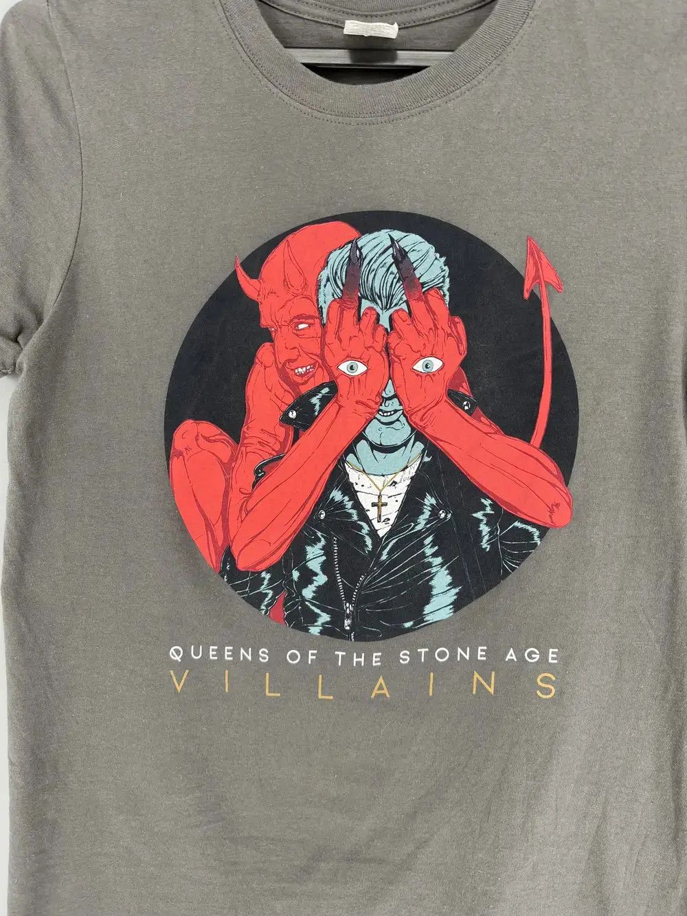 Band Tees × Vintage Vintage Queens Of The Stone Age Villains Tour Shirts Size US S / EU 44-46 / 1 - 7 Thumbnail