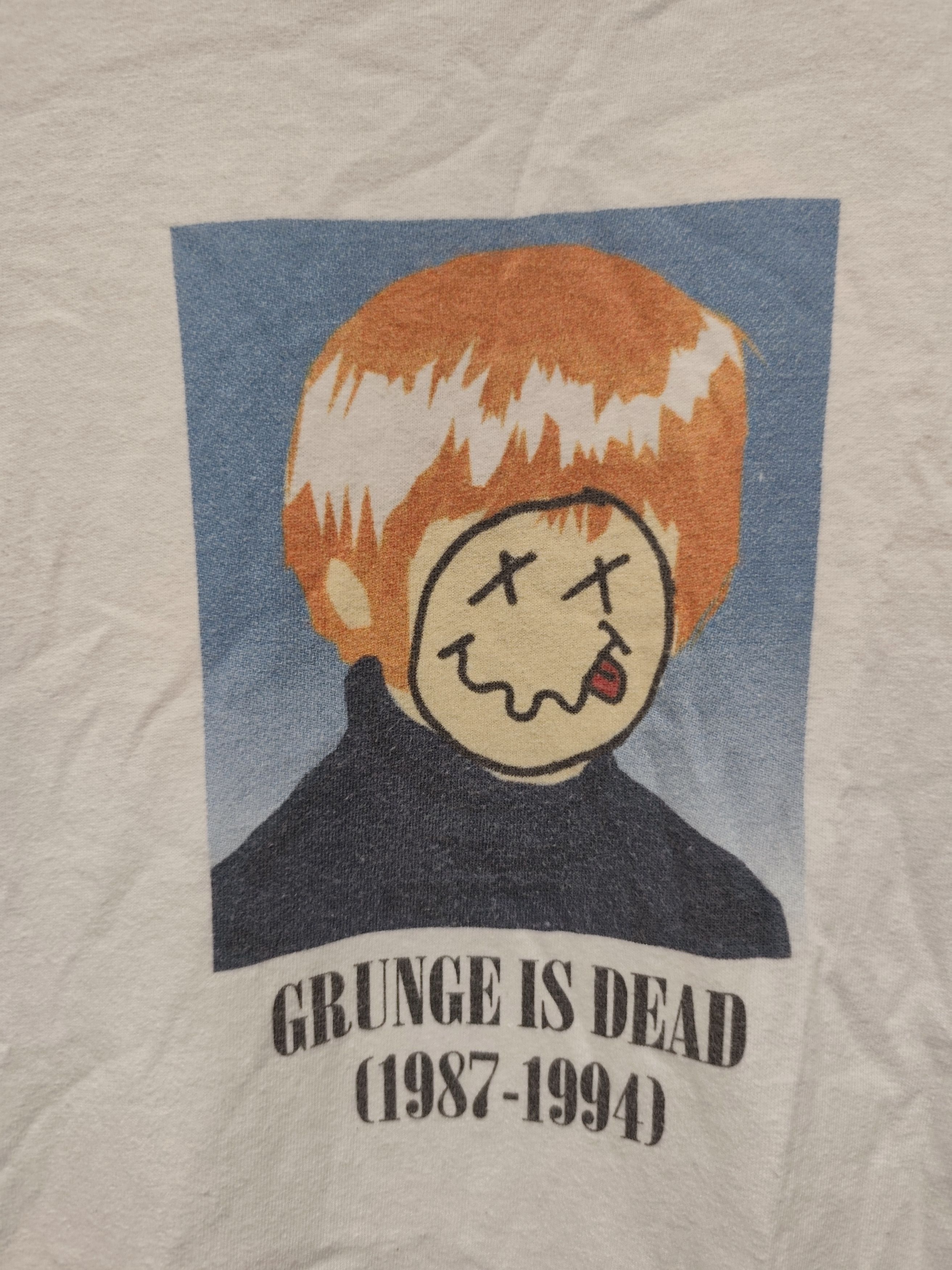 Other T Shirt Grunge Is Dead Kurt Cobain Size US L / EU 52-54 / 3 - 2 Thumbnail