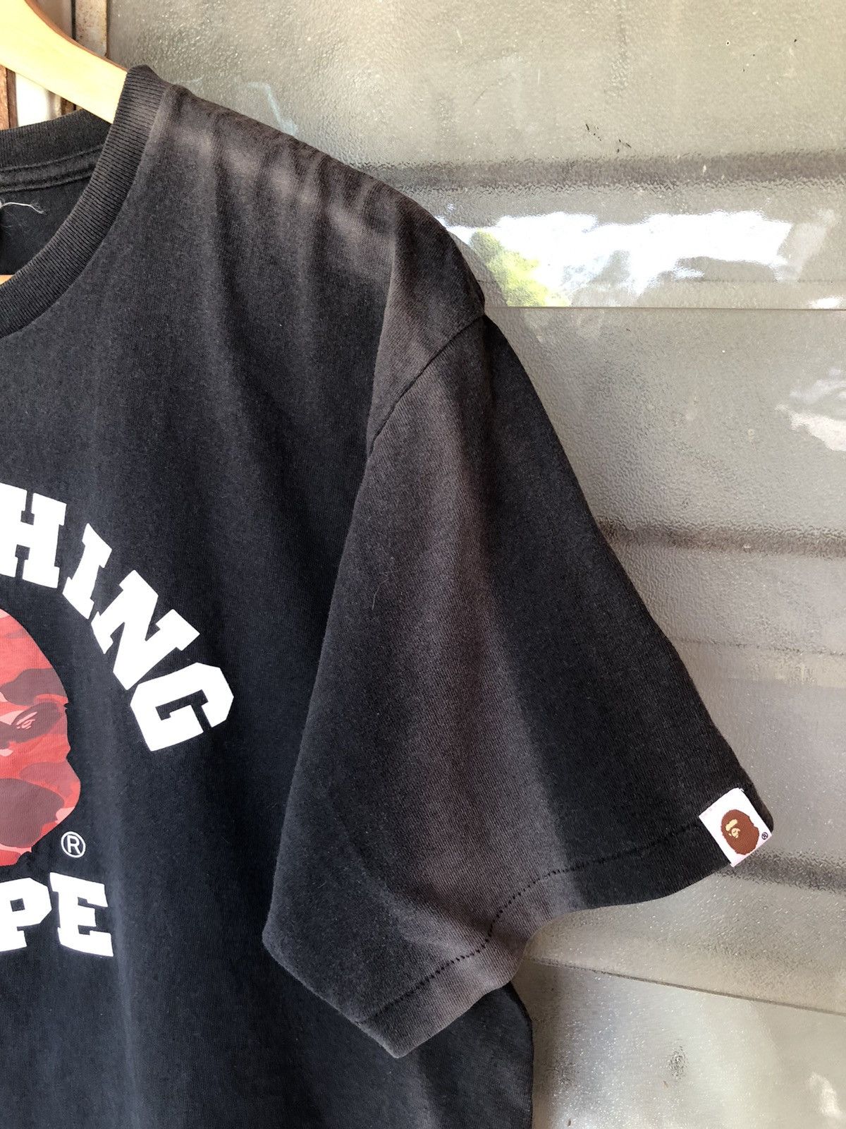 Bape Vintage A Bathing Ape Logo Sun Faded Shirt Tee Size US L / EU 52-54 / 3 - 4 Thumbnail