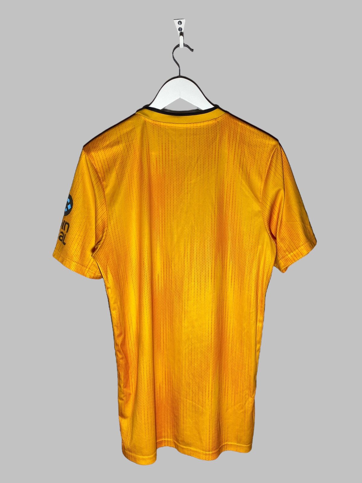 Adidas Adidas FC Wolves Wolverhampton 2019 Home Football Shirt Size US M / EU 48-50 / 2 - 2 Thumbnail