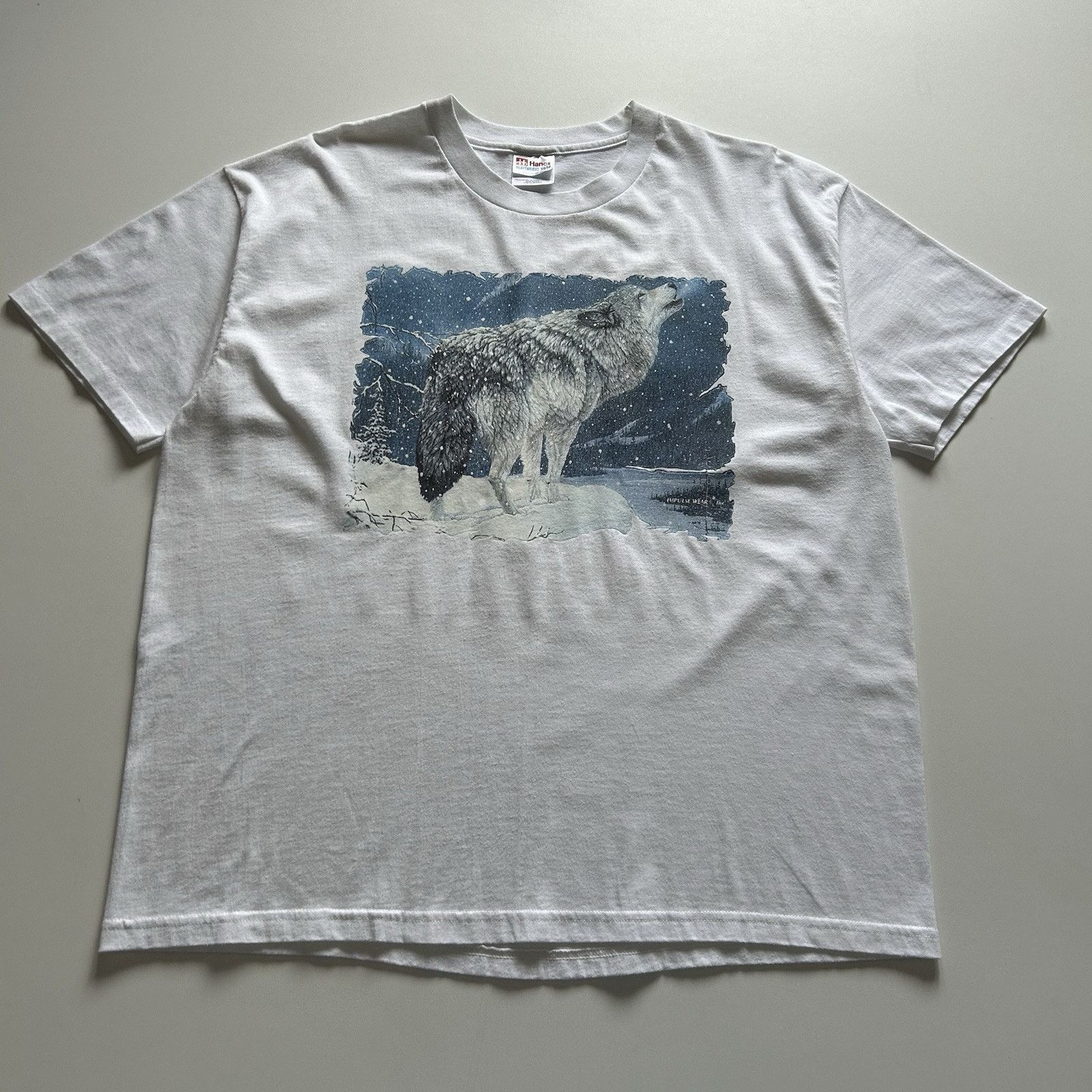 Hanes Vintage 90s Wildlife Wolf Animal Art T Shirt XL Made In USA Size US XL / EU 56 / 4 - 1 Thumbnail