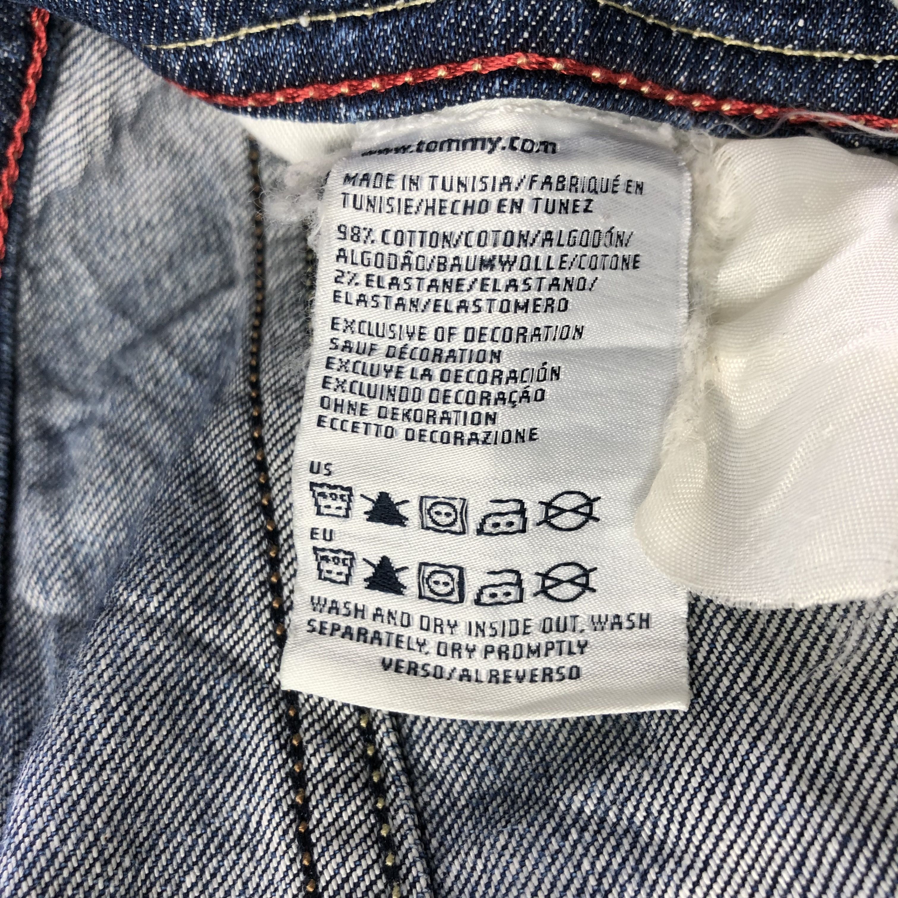 Tommy Hilfiger Vintage Tommy Hilfiger Jeans-J3979 Size US 32 / EU 48 - 10 Thumbnail