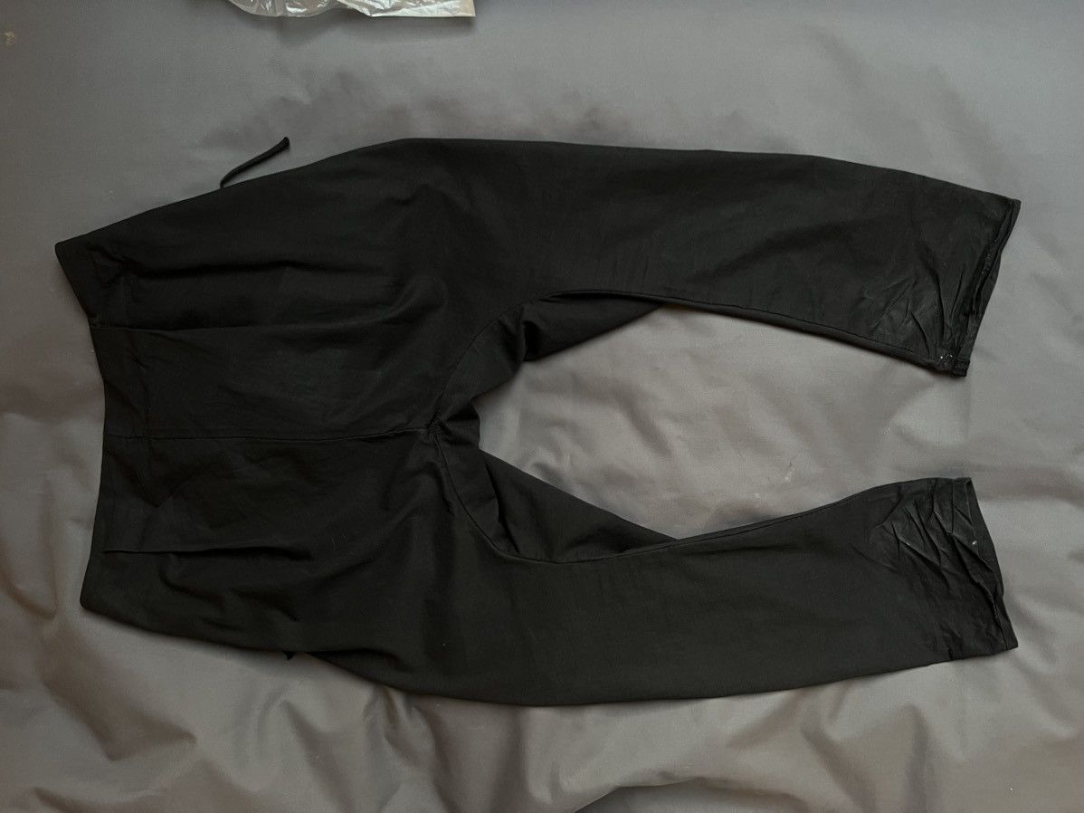 Boris Bidjan Saberi Boris Bidjan Saberi Rare 1/1 Handmade Pants Drop Crotch Size US 38 / EU 54 - 10 Thumbnail