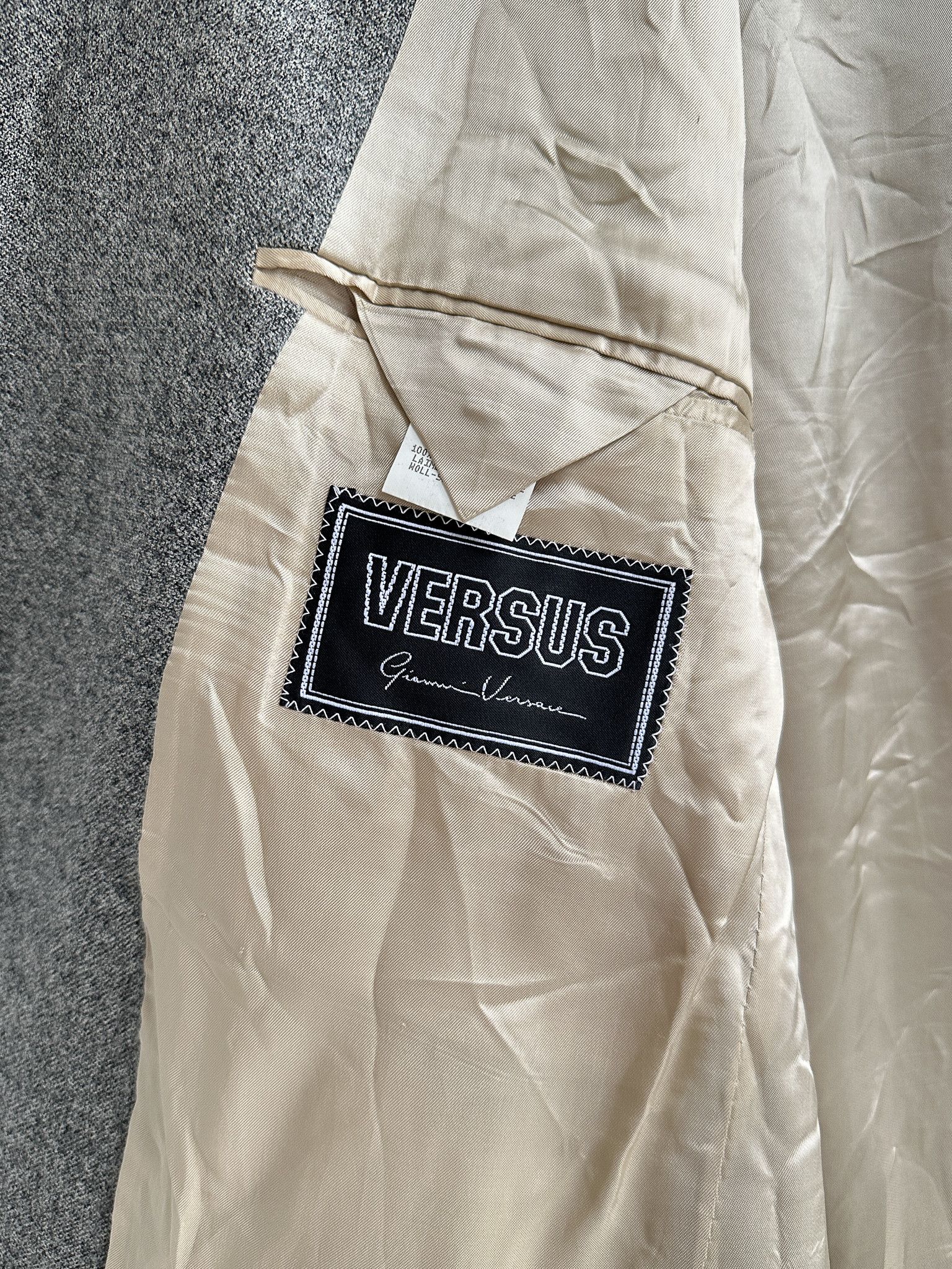 Versace Vintage Versus Gianni Versace Wool Blazer Jacket Size 38R - 9 Thumbnail