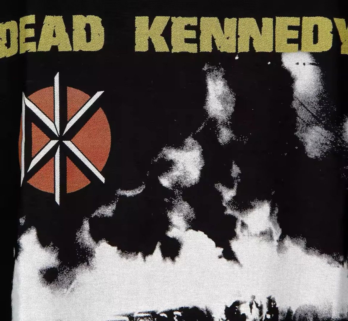 Japanese Brand × Vintage Dead Kennedys Graphic Printed Cotton Tshirt Size US M / EU 48-50 / 2 - 4 Thumbnail