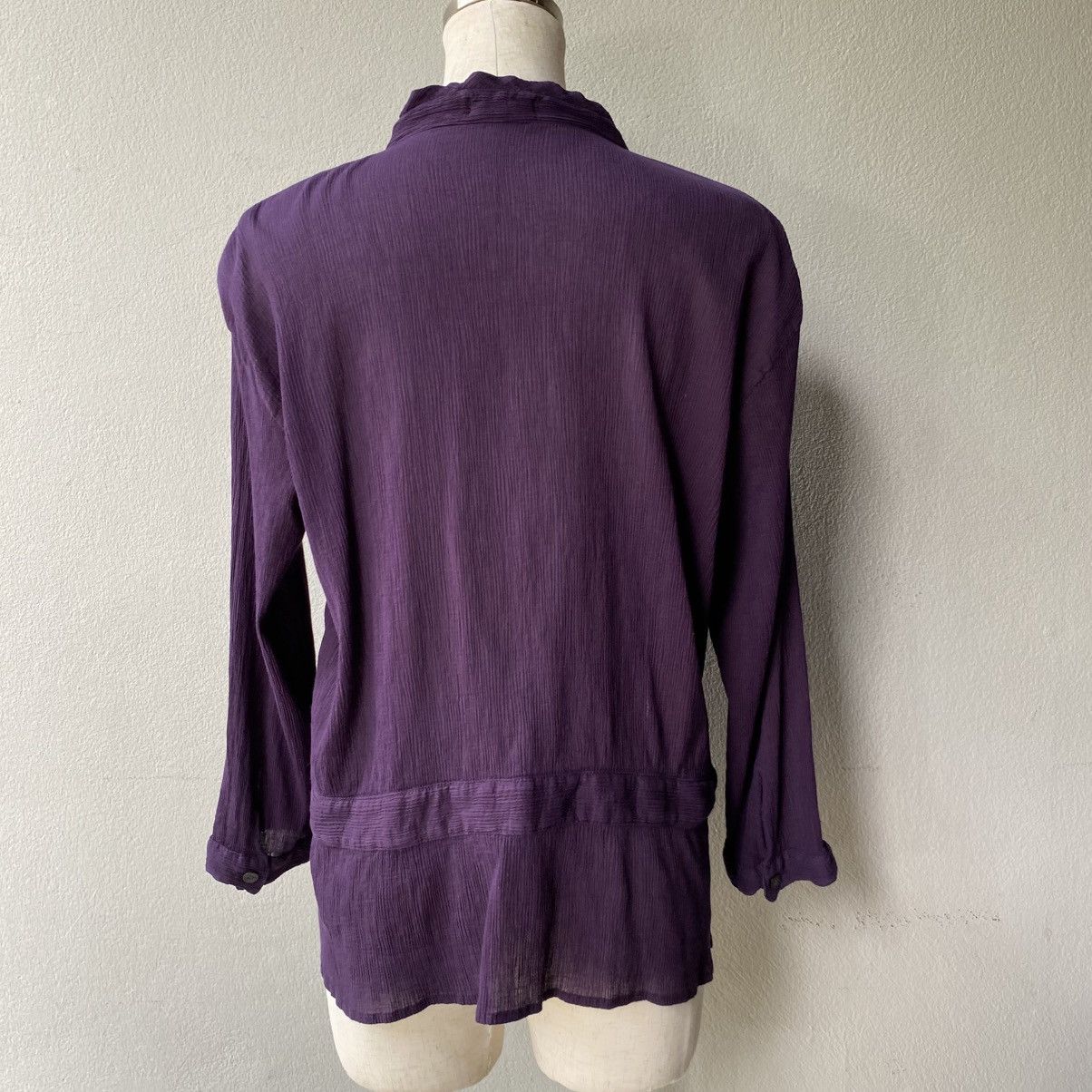 Issey Miyake Plantation Purple Long Sleeve Pleated Button-Up Blouse Size M / US 6-8 / IT 42-44 - 12 Thumbnail