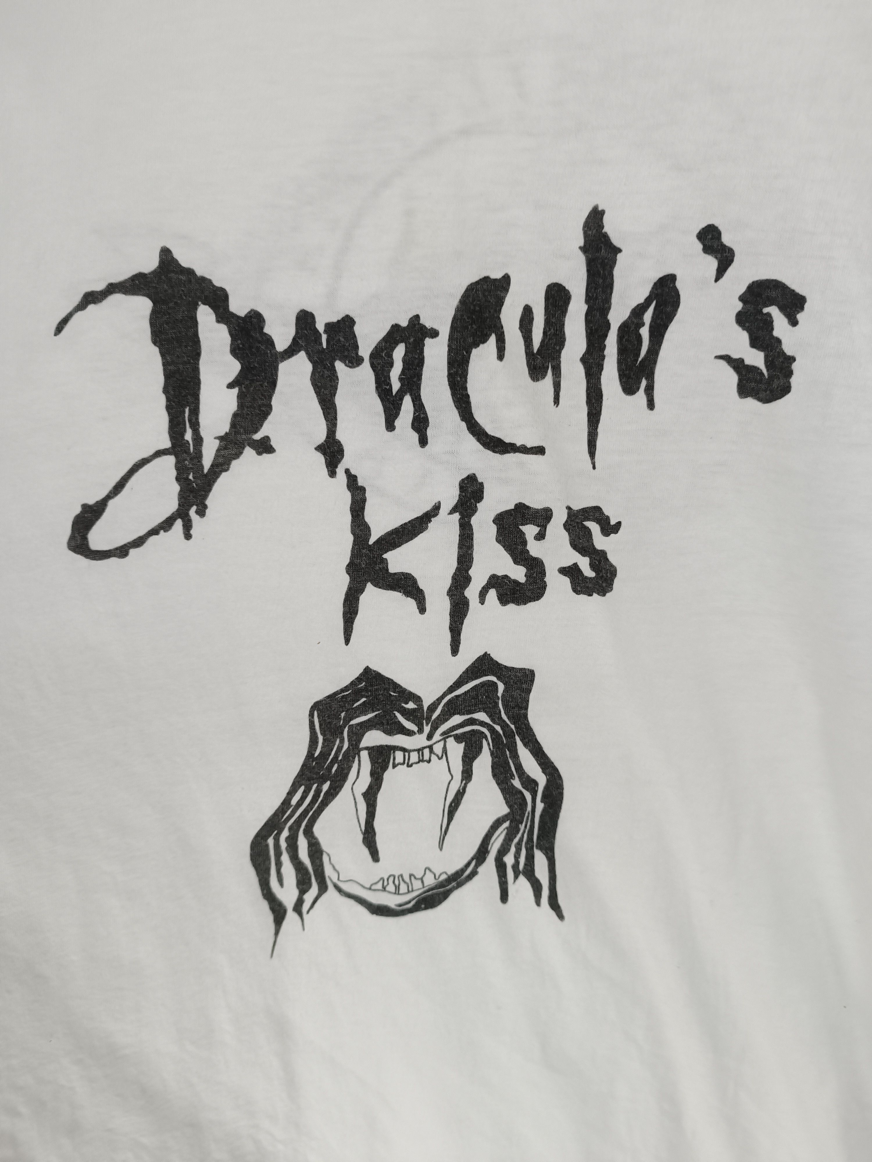 Vintage VINTAGE 90s DRACULA'S KISS BRAN CASTLE ROMANIA horror spooky Size US M / EU 48-50 / 2 - 10 Thumbnail