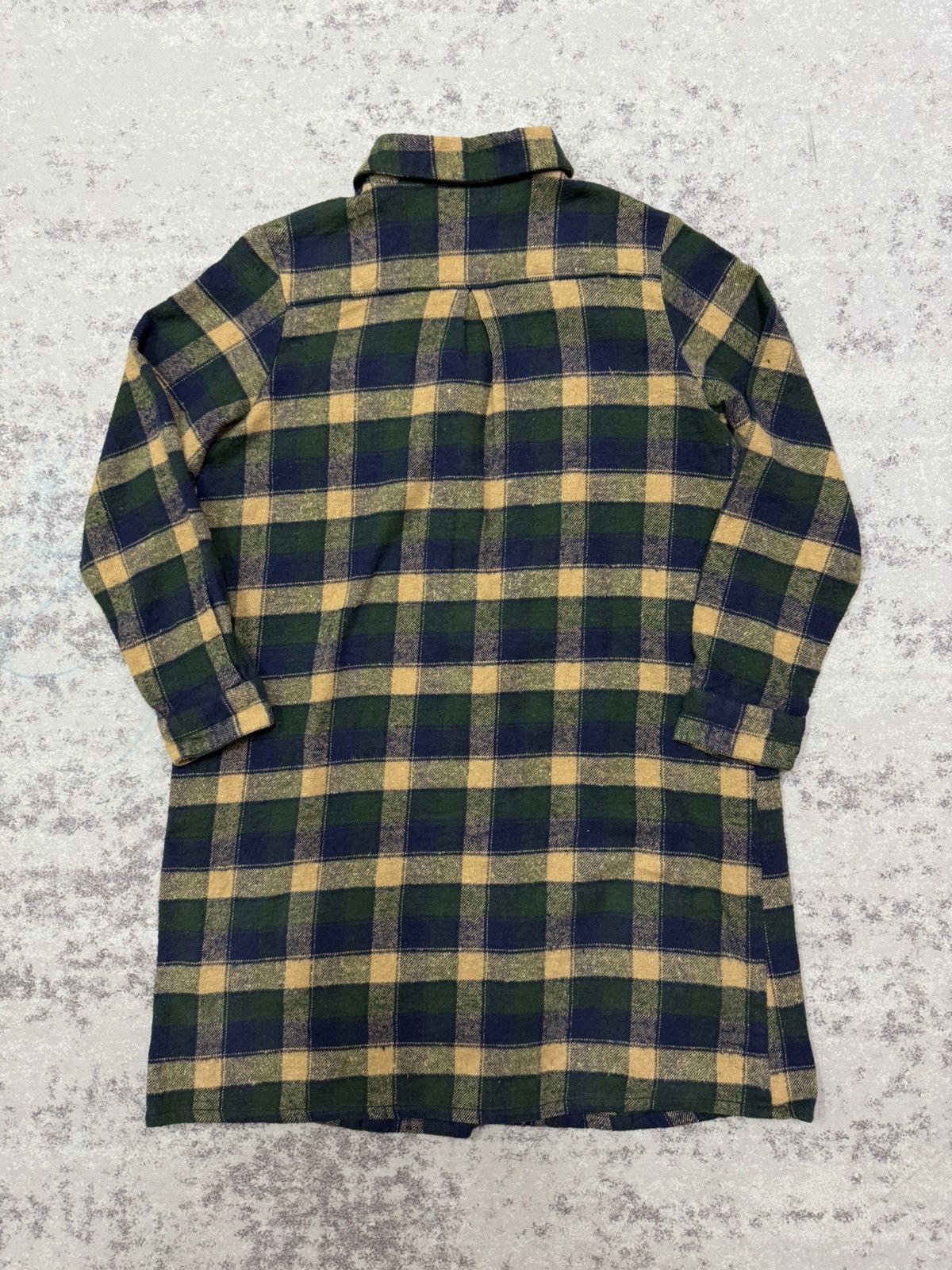 Japanese Brand VINTAGE T’bis STUDIO CHEKERED FLANNEL BUTTON UP LONG SHIRT Size M / US 6-8 / IT 42-44 - 9 Thumbnail