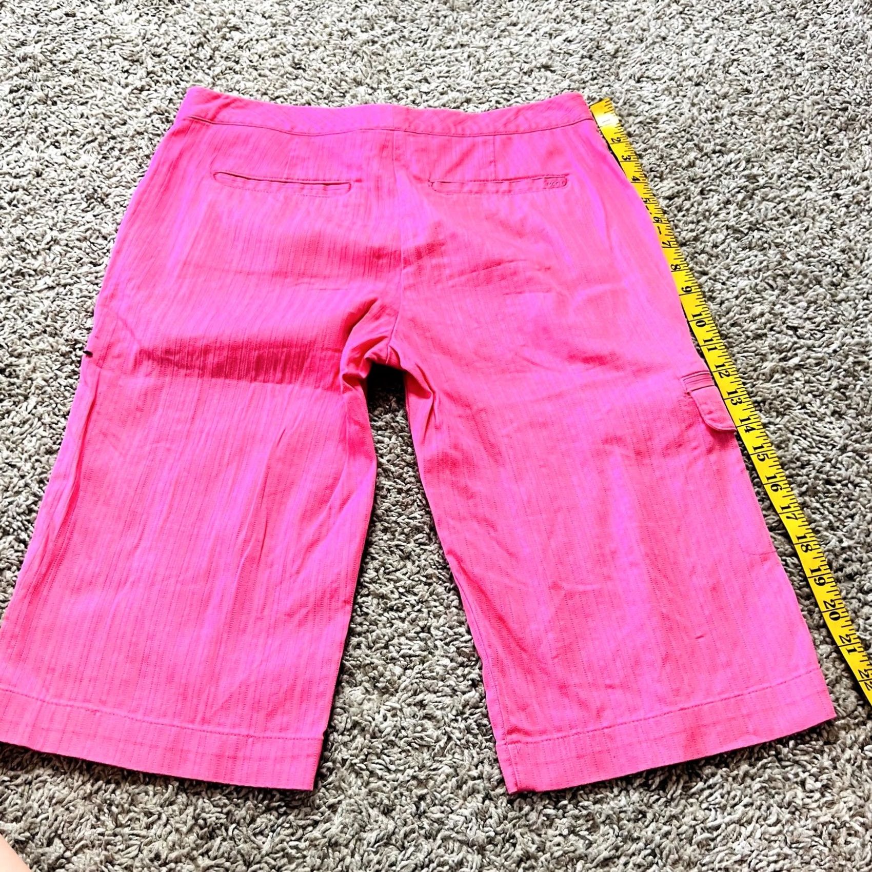Izod IZOD Bermuda Capri Pants Women's Size 4 Pink Front Flat Zip Slit Casual 90s 2000s Vintage Style Womens Size 27" / US 4 / IT 40 - 3 Thumbnail