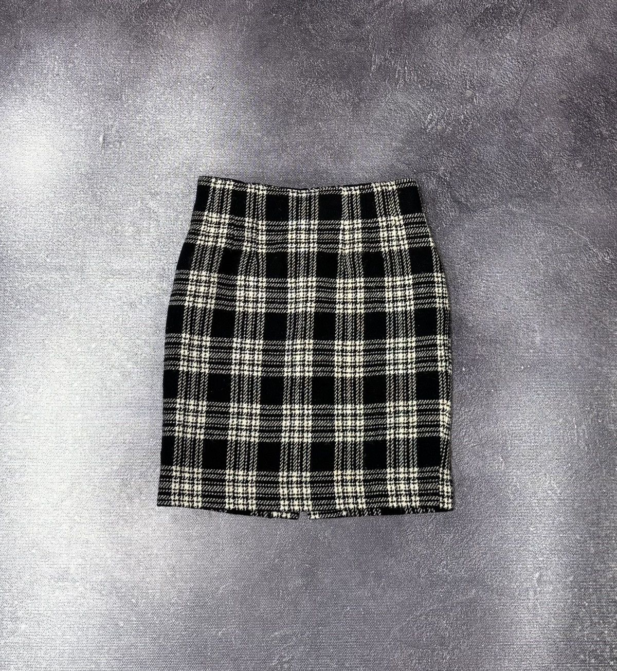 Harris Tweed Harris Tweed Women’s Plaid Check Gray Wool Blazer Skirt Set Size M / US 6-8 / IT 42-44 - 4 Thumbnail