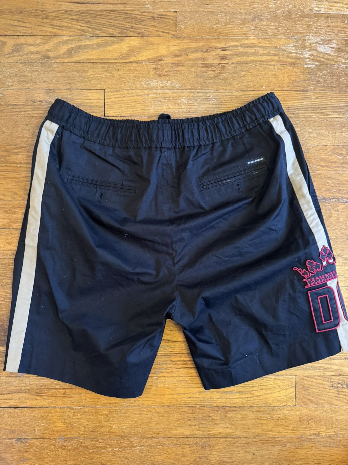 Dolce & Gabbana DOLCE & GABBANA DG Crown Logo Cotton Bermuda Sweatshorts Size US 38 / EU 54 - 2 Thumbnail