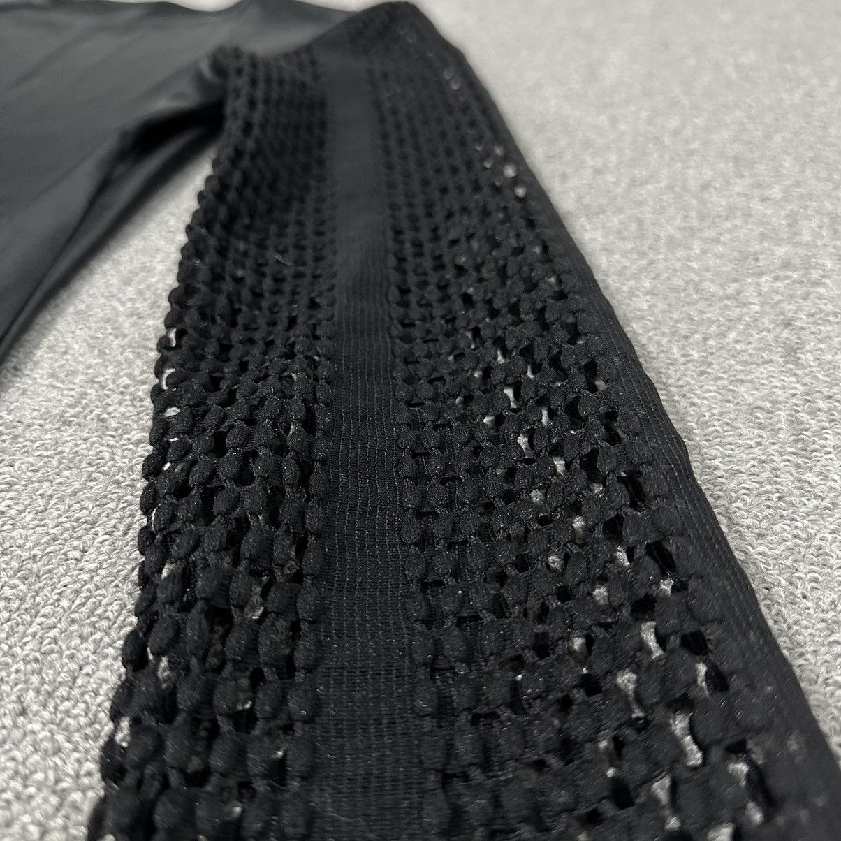 Vivienne Tam Vivienne Tam - 90s Black Mesh Arm Sleeve Size M / US 6-8 / IT 42-44 - 8 Thumbnail